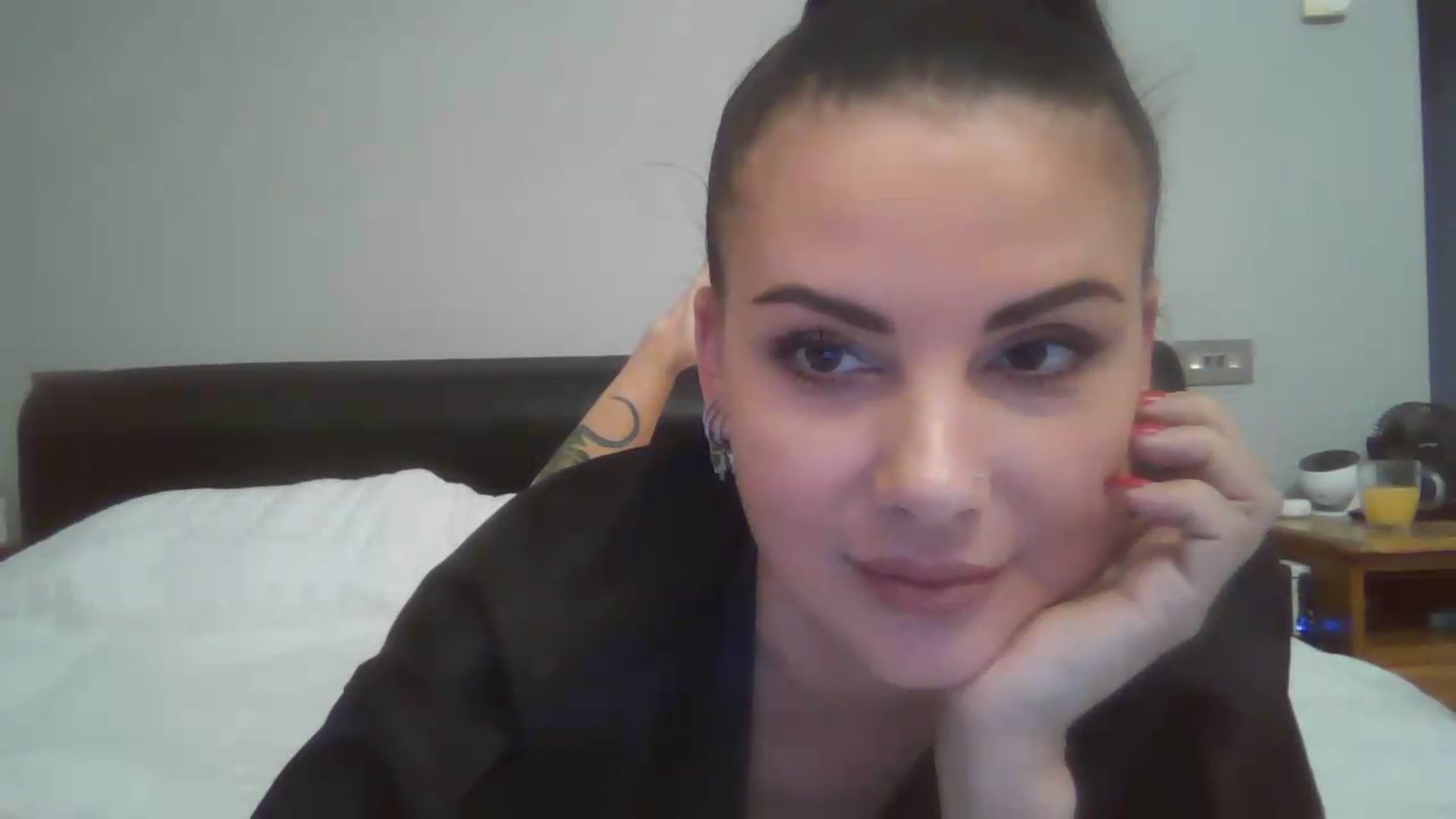 Gallery image thumbnail from FitBaby's myfreecams stream on, 05/12/2026, 14:13 image 11 of 20
