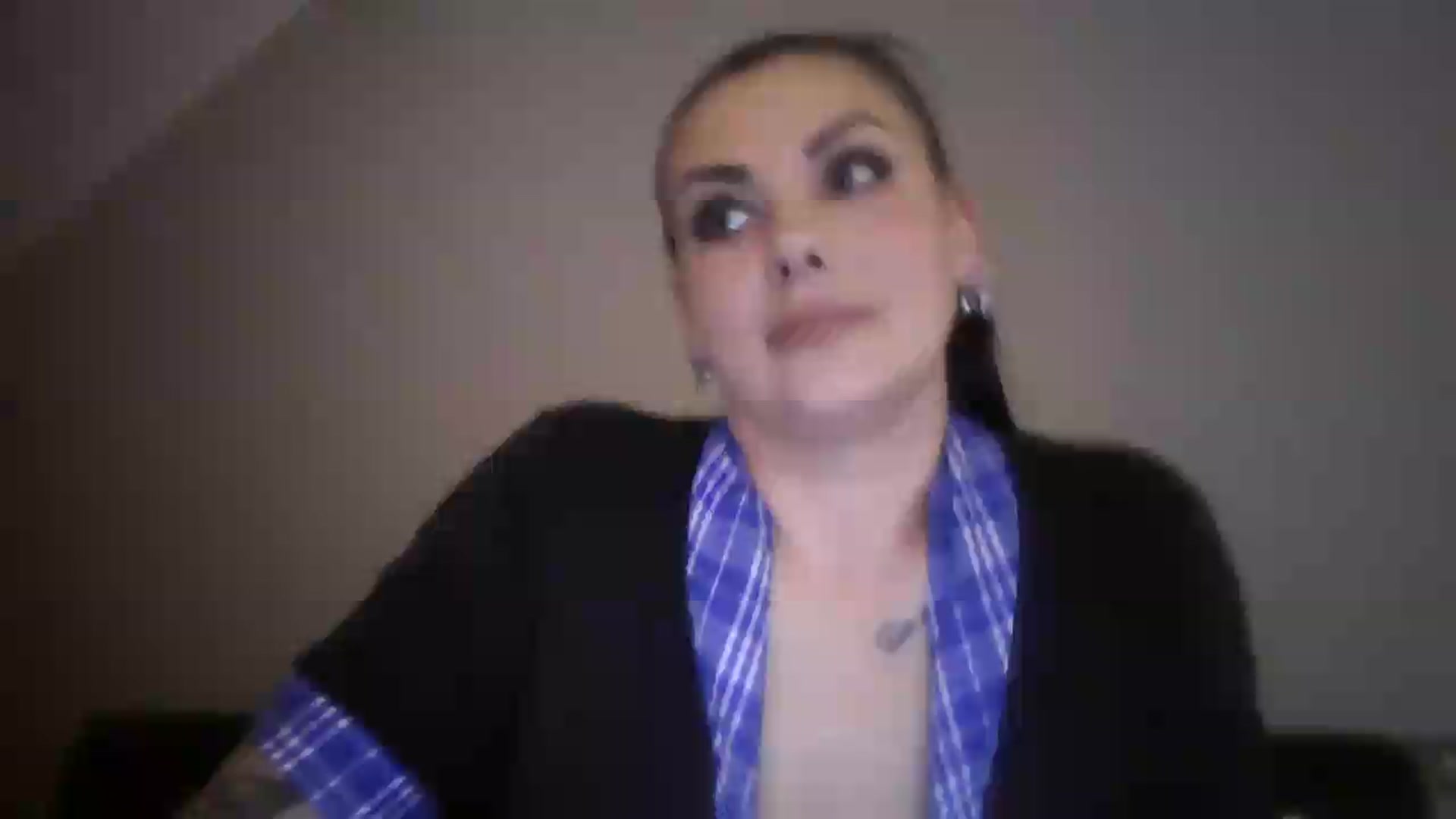 Gallery image thumbnail from FitBaby's myfreecams stream on, 06/11/2026, 15:53 image 9 of 20