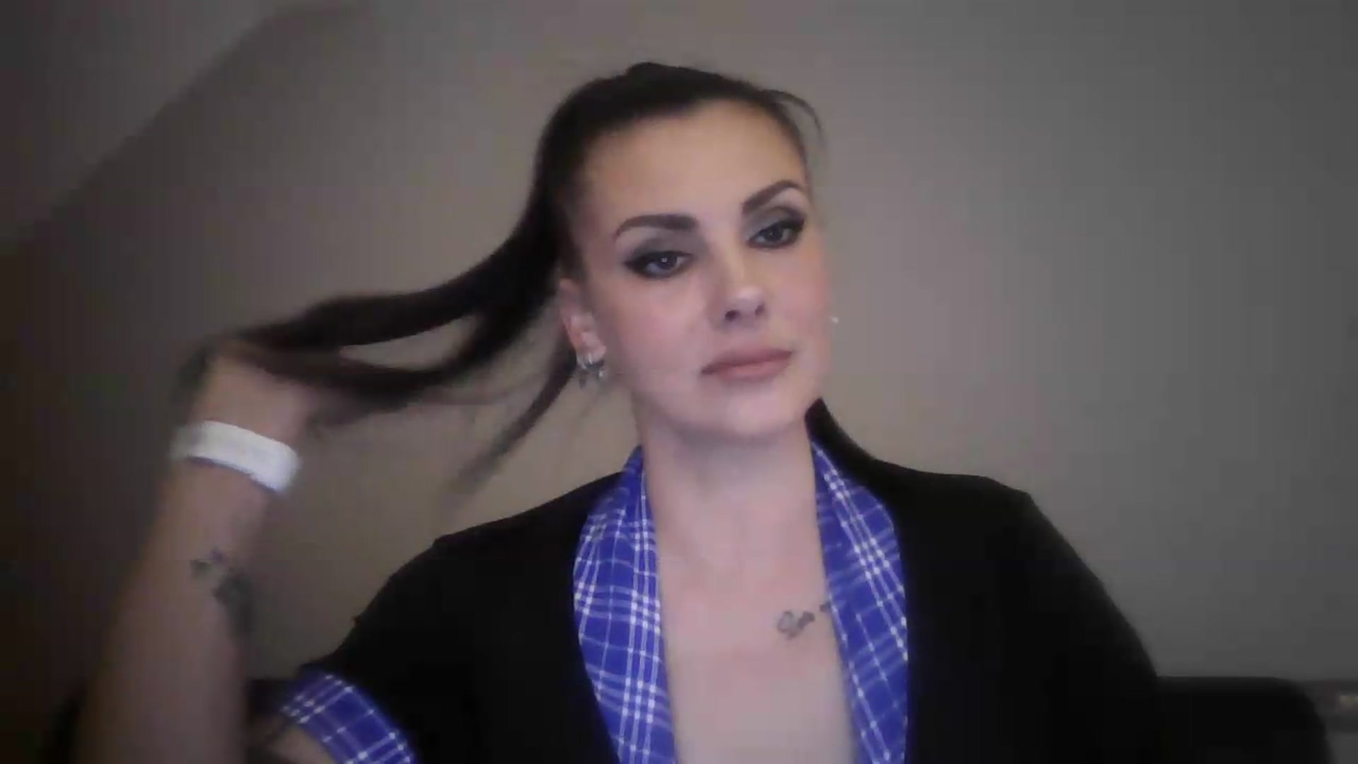 Gallery image thumbnail from FitBaby's myfreecams stream on, 06/11/2026, 15:53 image 15 of 20
