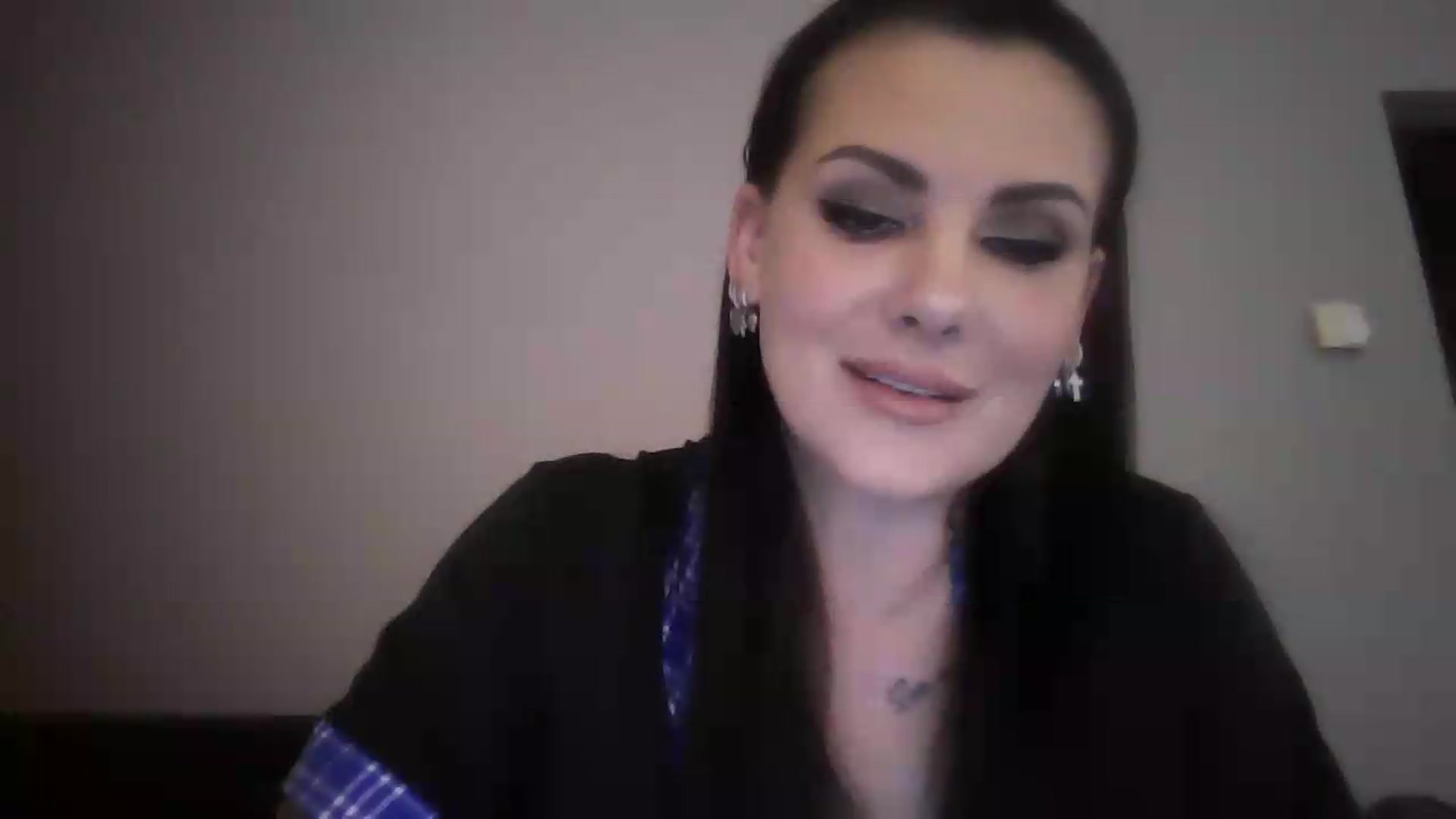 Gallery image thumbnail from FitBaby's myfreecams stream on, 06/11/2026, 16:44 image 4 of 20
