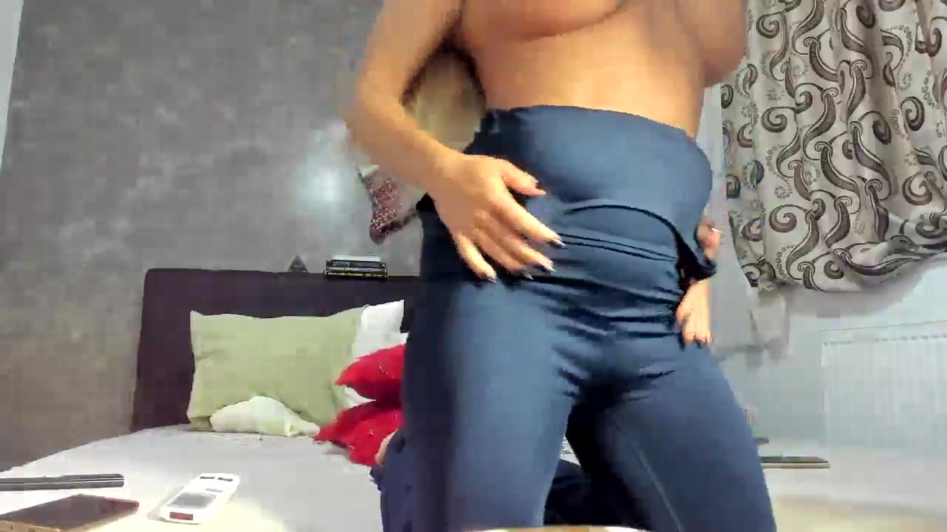 Gallery image thumbnail from FitBarbieDoll's myfreecams stream on, 11/15/2025, 14:36 image 13 of 20