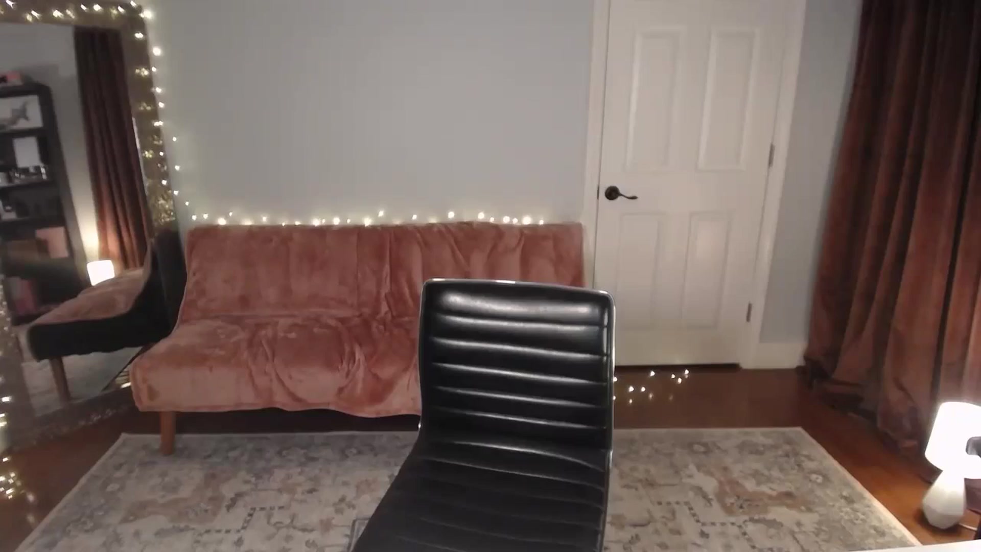 Gallery image thumbnail from FitKira's myfreecams stream on, 11/04/2024, 02:16 image 7 of 20