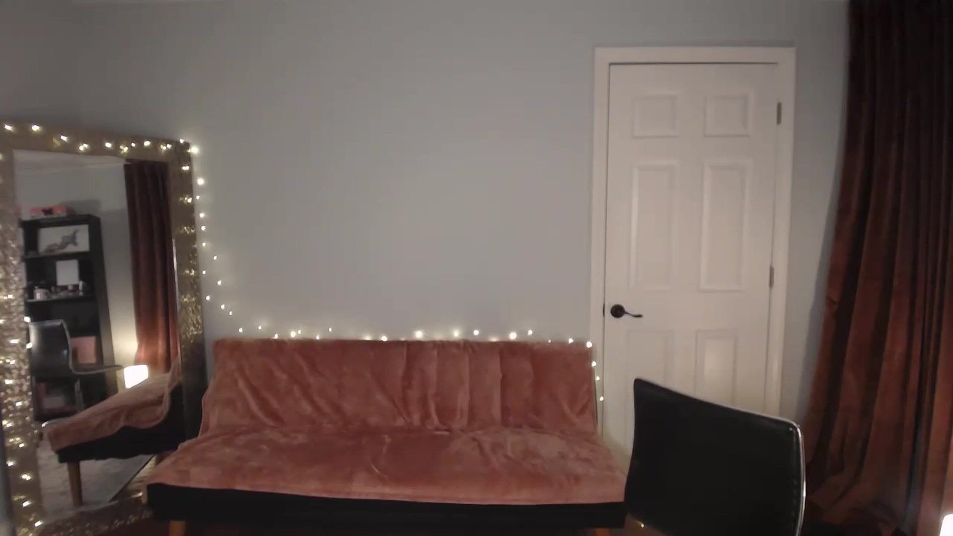 Gallery image thumbnail from FitKira's myfreecams stream on, 01/01/2025, 03:45 image 13 of 20