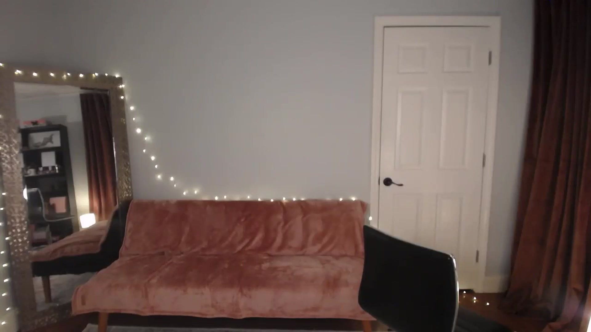 Gallery image thumbnail from FitKira's myfreecams stream on, 01/19/2025, 02:37 image 2 of 20