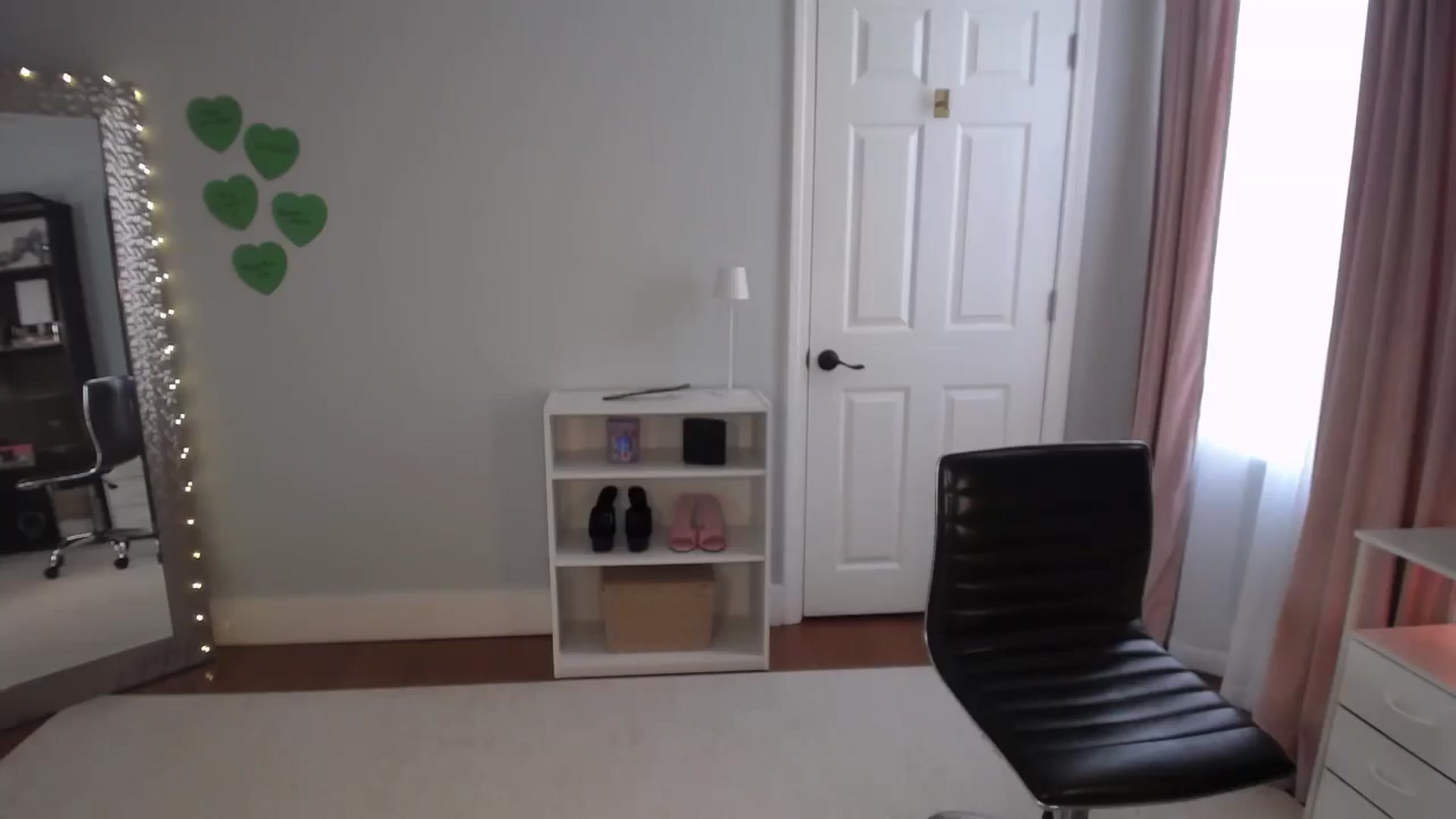 Gallery image thumbnail from FitKira's myfreecams stream on, 09/23/2025, 19:45 image 12 of 20