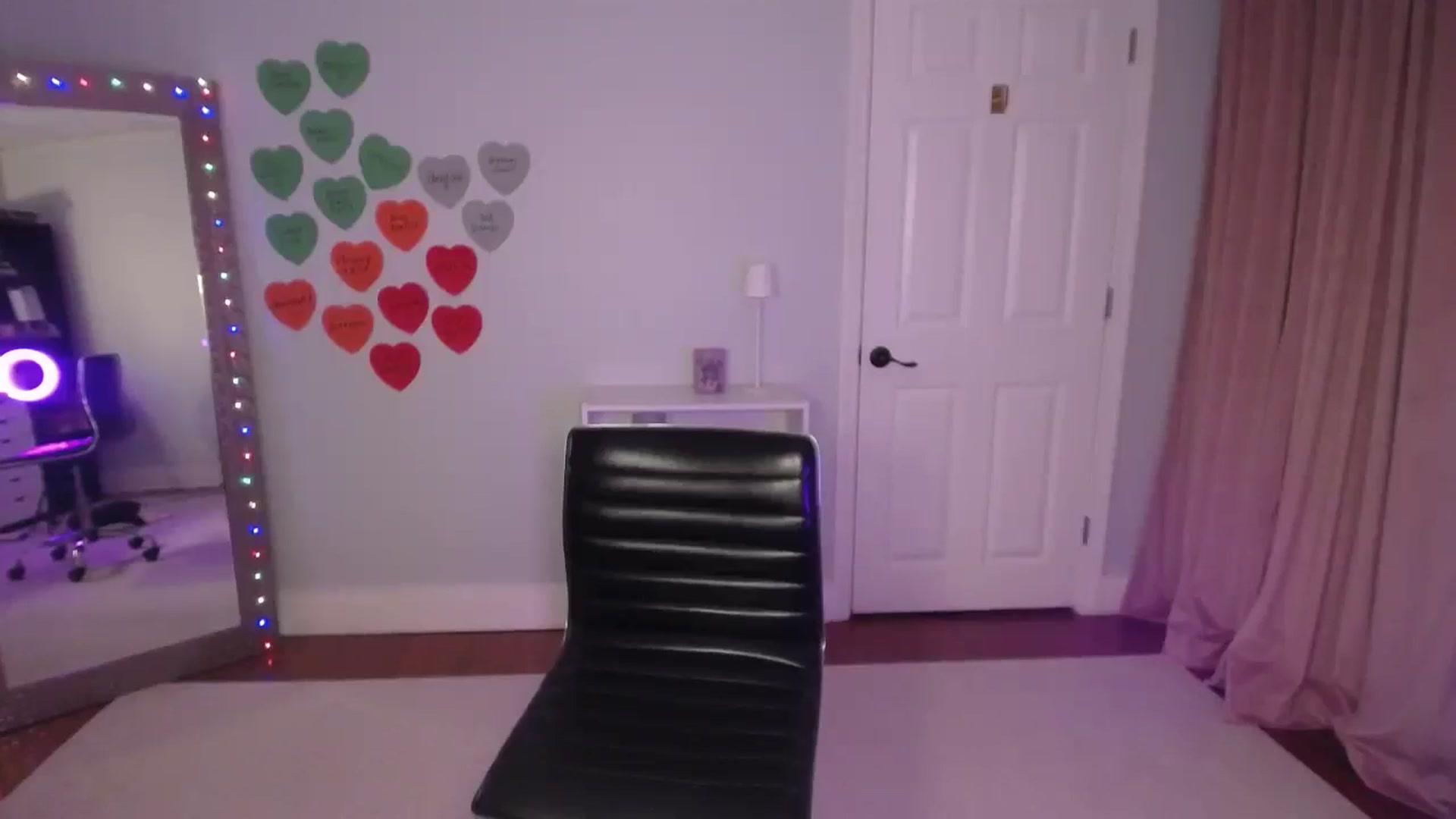 Gallery image thumbnail from FitKira's myfreecams stream on, 01/09/2026, 04:40 image 8 of 20