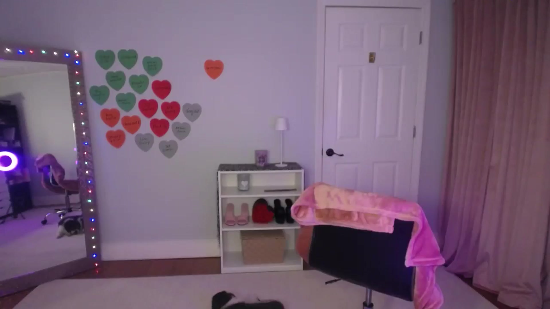 Gallery image thumbnail from FitKira's myfreecams stream on, 01/25/2026, 01:30 image 17 of 20