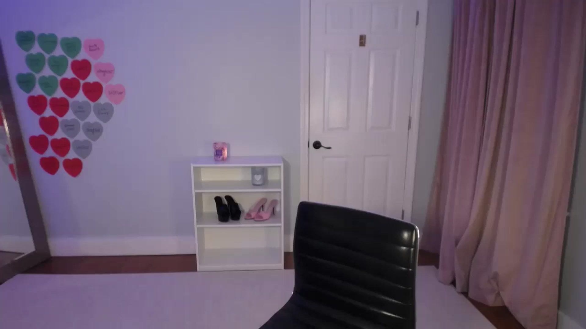 Gallery image thumbnail from FitKira's myfreecams stream on, 02/20/2026, 03:55 image 18 of 20