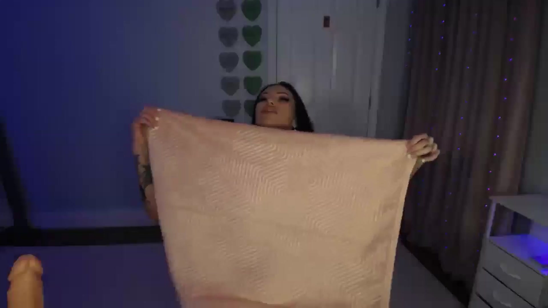 Gallery image thumbnail from FitKira's myfreecams stream on, 03/23/2026, 03:10 image 12 of 20