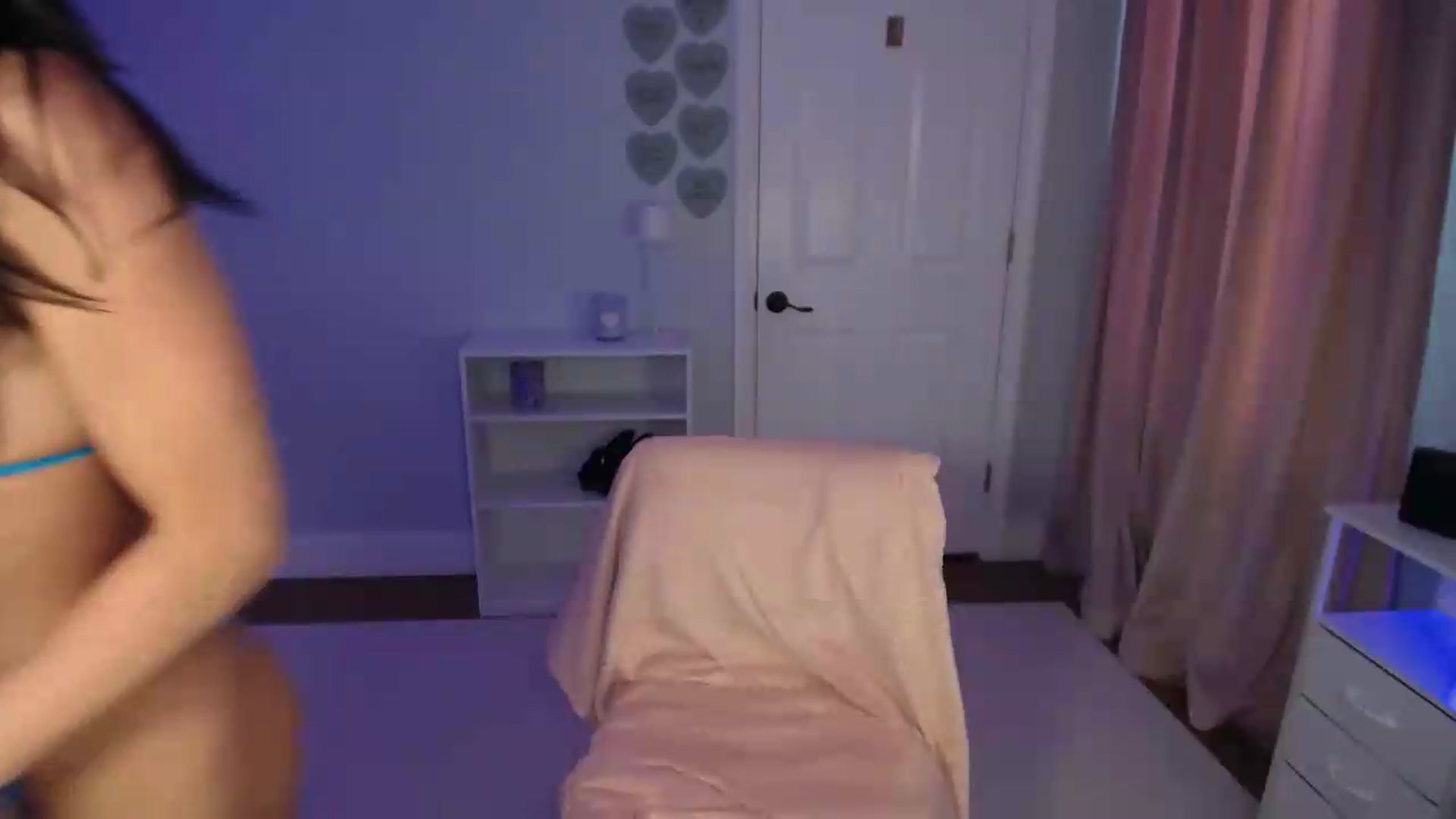 Gallery image thumbnail from FitKira's myfreecams stream on, 05/29/2026, 21:34 image 4 of 20