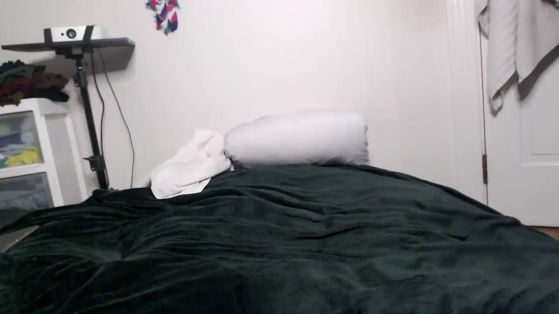 Gallery image thumbnail from FitMILFAlissa's myfreecams stream on, 05/18/2025, 24:07 image 11 of 20