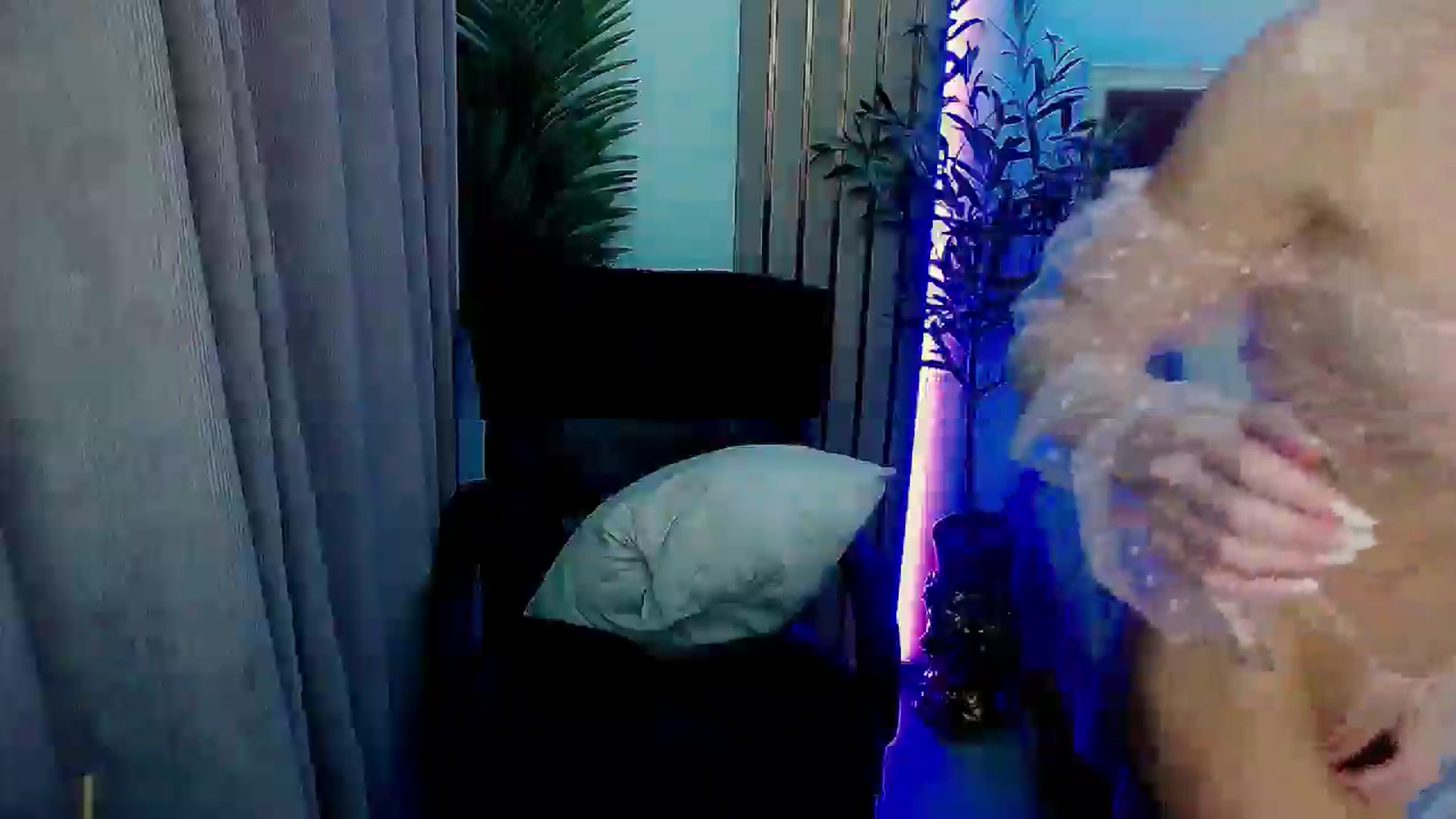 Gallery image thumbnail from FitMaya's myfreecams stream on, 01/13/2026, 23:12 image 20 of 20