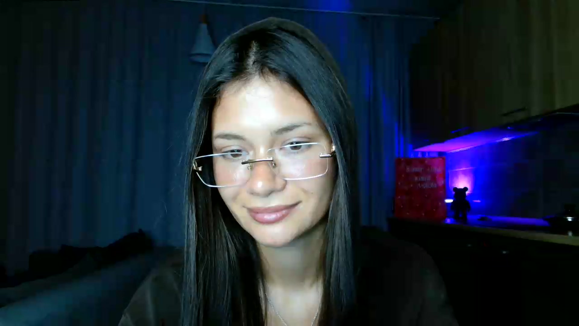 Gallery image thumbnail from FitXoxo's myfreecams stream on, 07/13/2026, 20:33 image 10 of 20