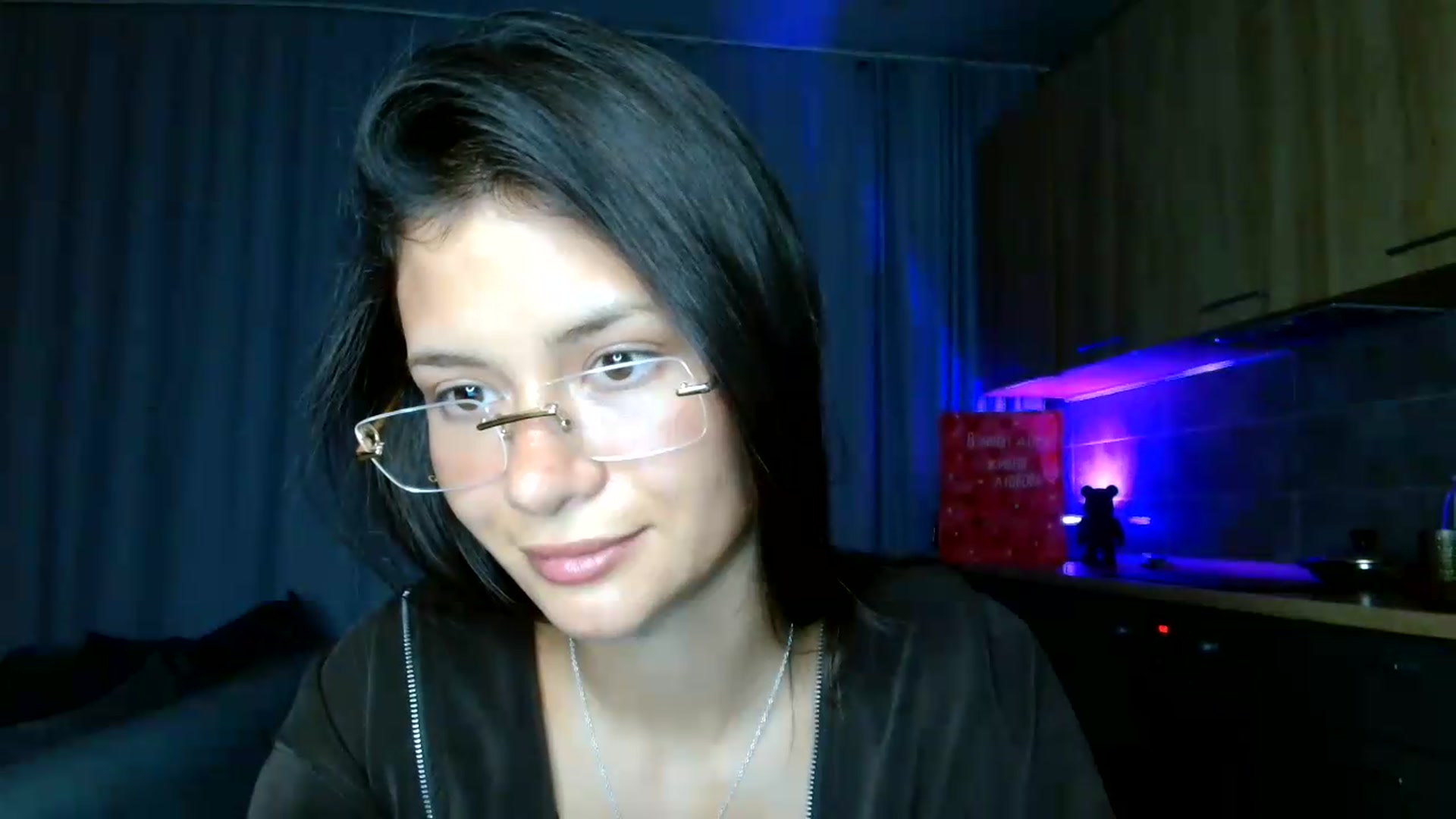 Gallery image thumbnail from FitXoxo's myfreecams stream on, 07/13/2026, 20:33 image 20 of 20