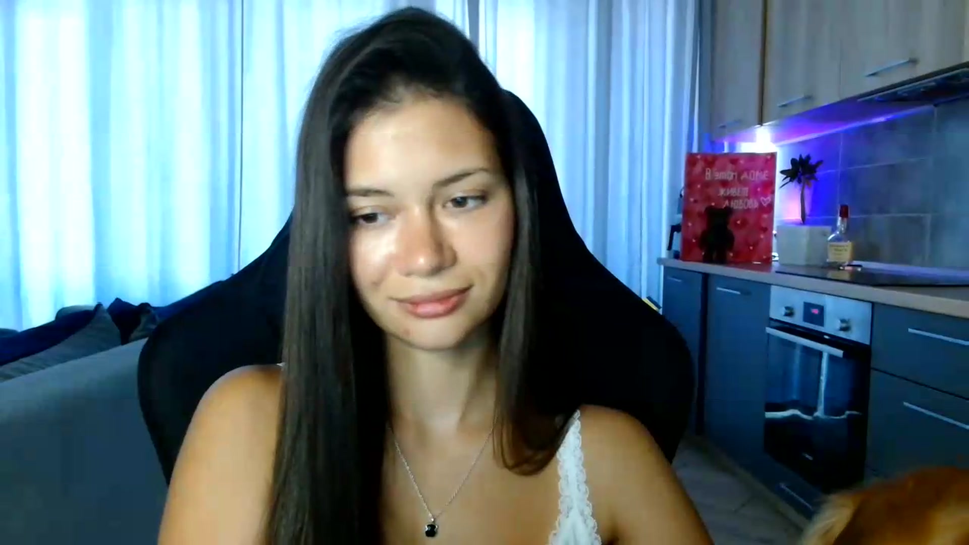 Gallery image thumbnail from FitXoxo's myfreecams stream on, 07/15/2026, 16:13 image 3 of 20