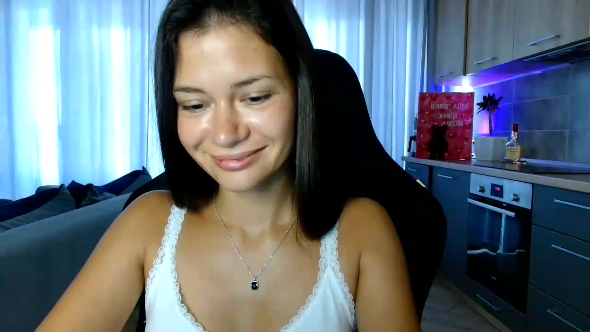 Gallery image thumbnail from FitXoxo's myfreecams stream on, 07/15/2026, 16:13 image 12 of 20
