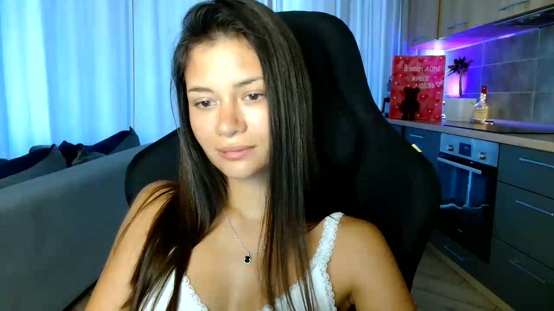 Gallery image thumbnail from FitXoxo's myfreecams stream on, 07/15/2026, 16:13 image 19 of 20