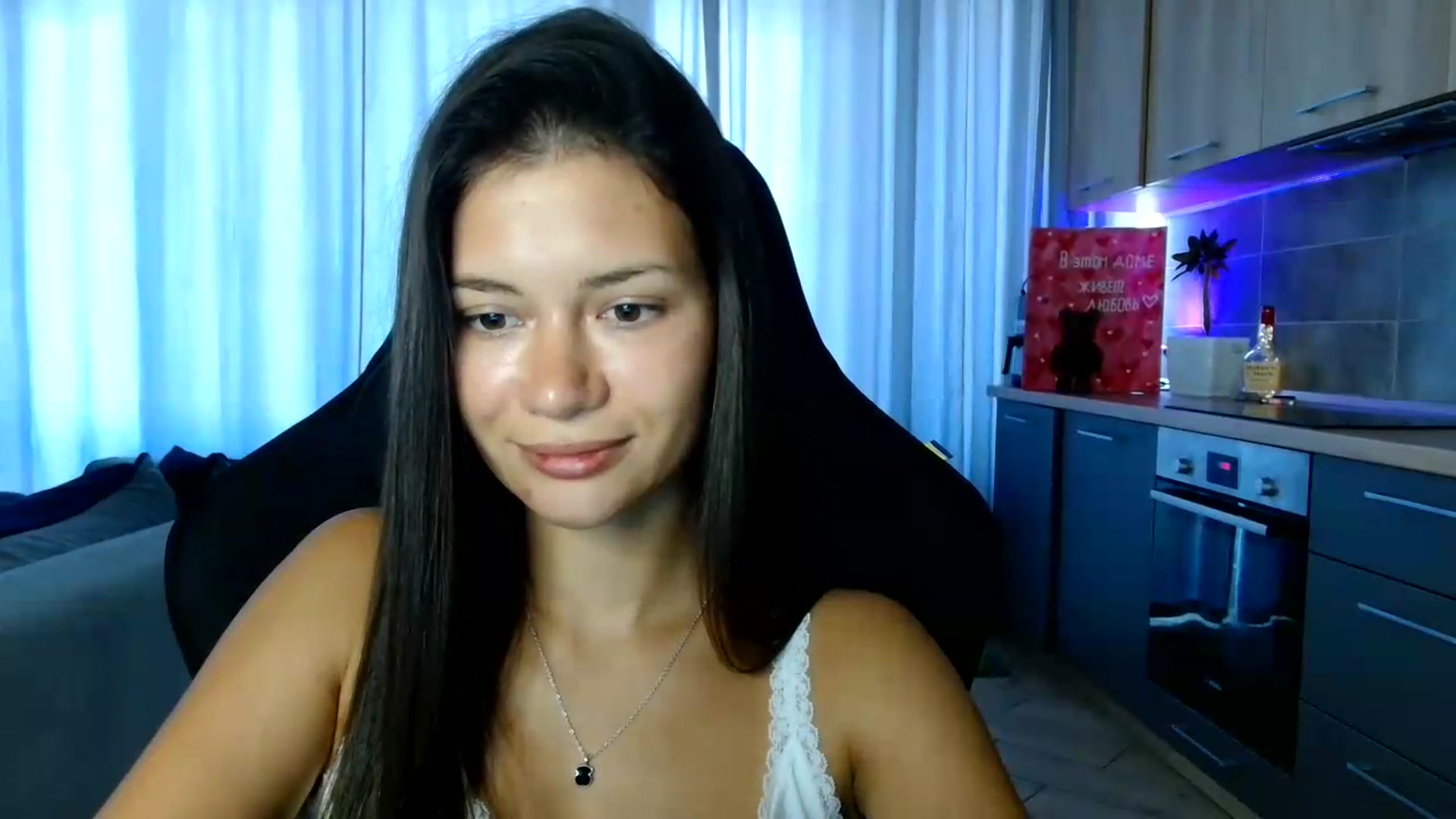 Gallery image thumbnail from FitXoxo's myfreecams stream on, 07/15/2026, 16:13 image 2 of 20