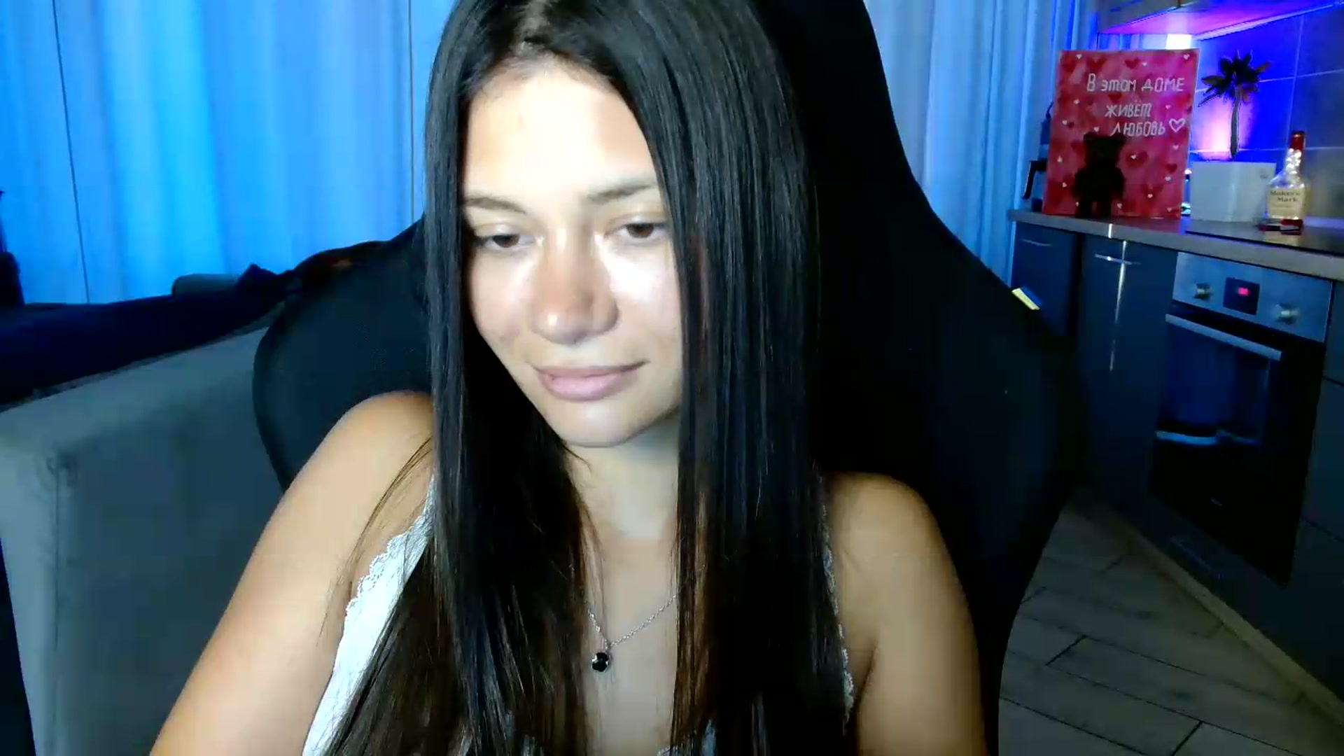 Gallery image thumbnail from FitXoxo's myfreecams stream on, 07/15/2026, 19:28 image 2 of 20