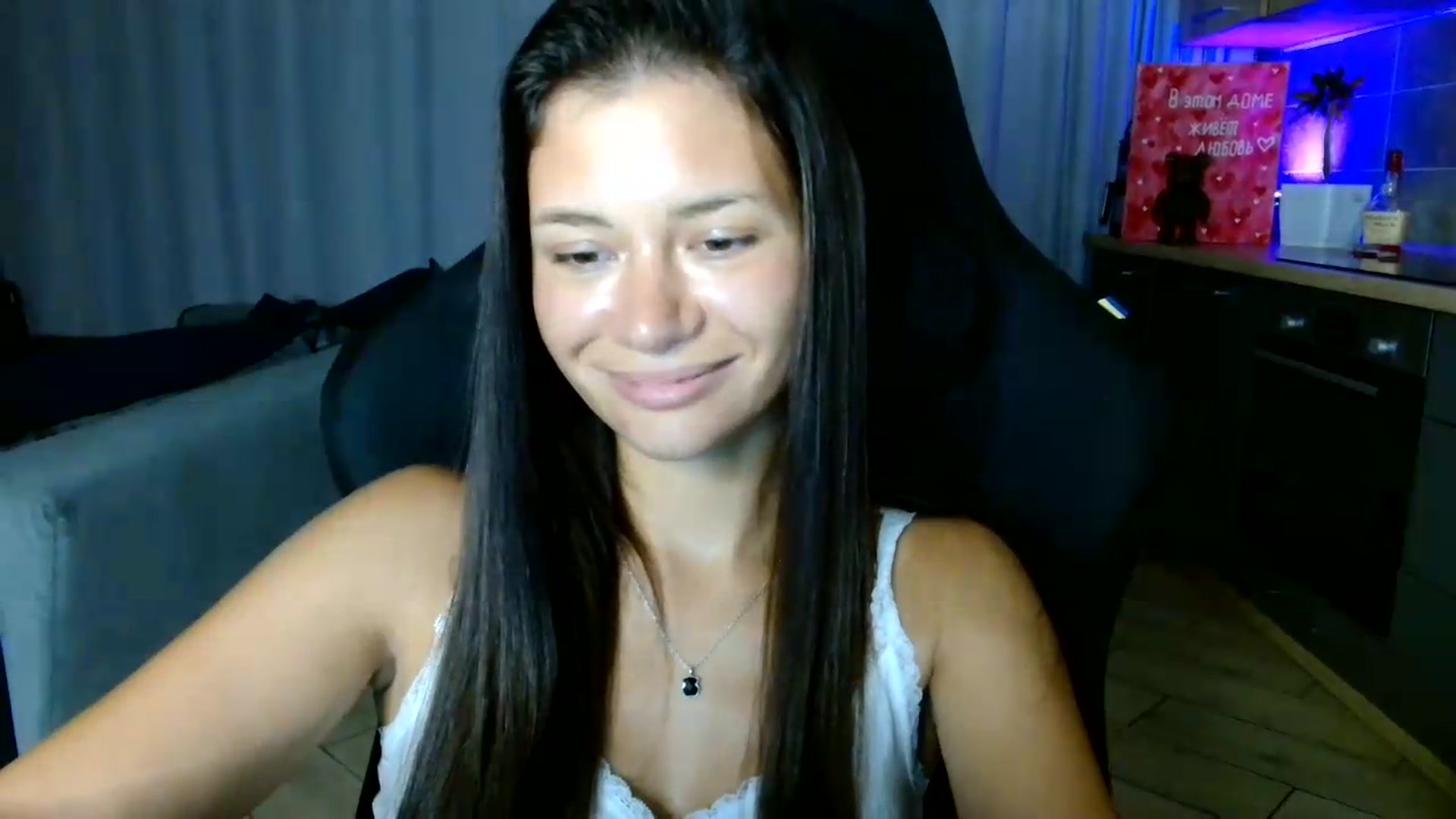Gallery image thumbnail from FitXoxo's myfreecams stream on, 07/15/2026, 19:28 image 18 of 20