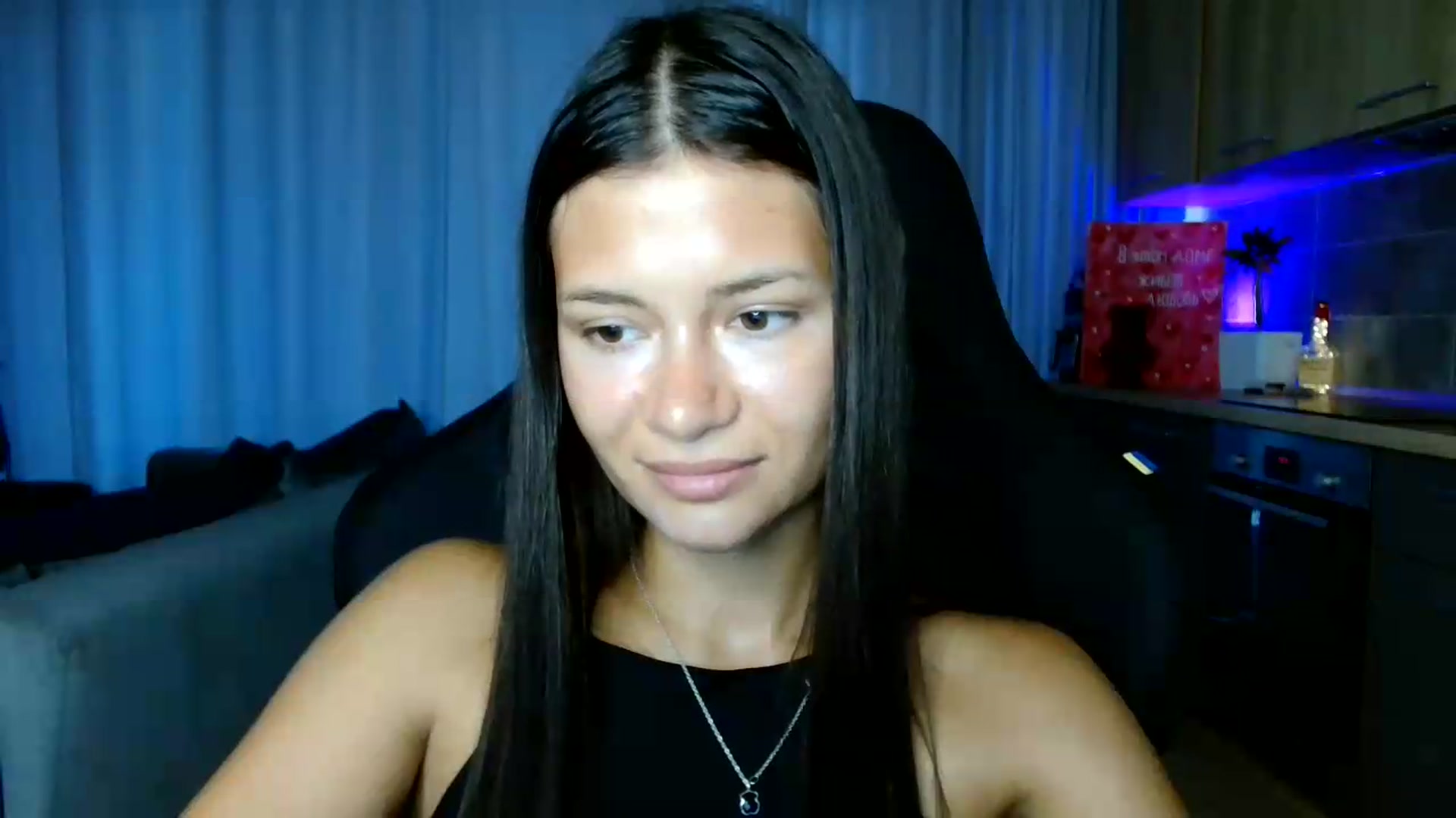 Gallery image thumbnail from FitXoxo's myfreecams stream on, 07/16/2026, 17:13 image 19 of 20