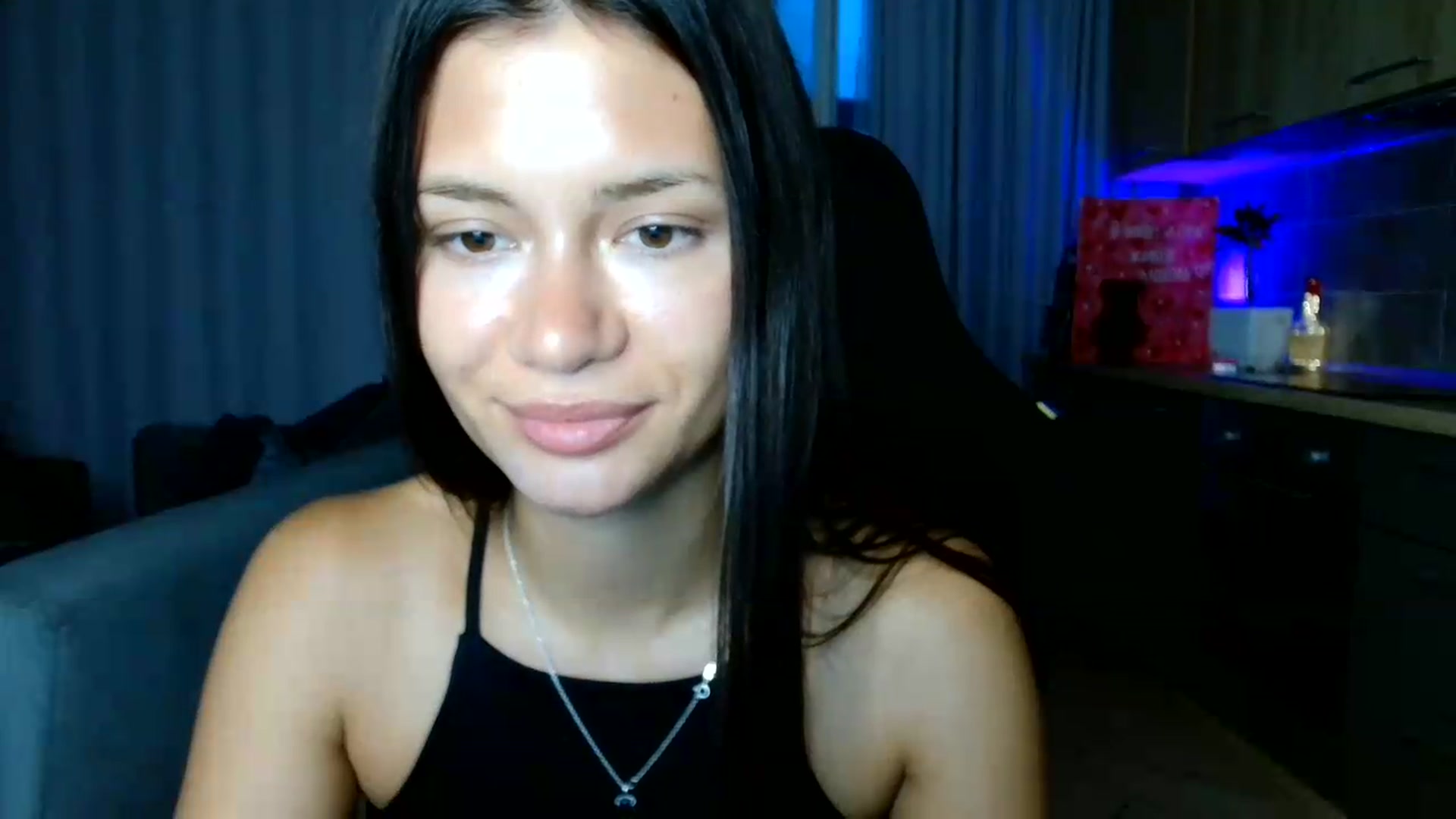 Gallery image thumbnail from FitXoxo's myfreecams stream on, 07/16/2026, 18:09 image 15 of 20