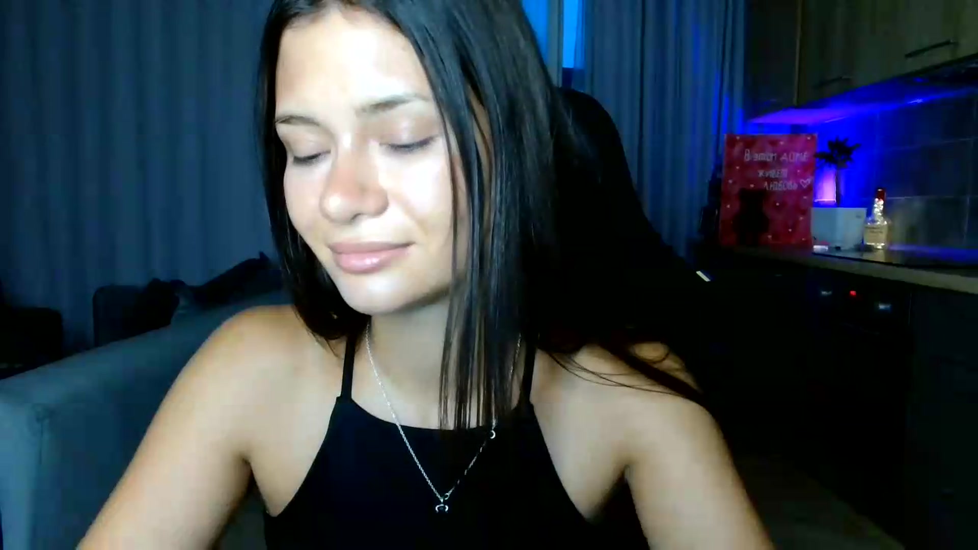 Gallery image thumbnail from FitXoxo's myfreecams stream on, 07/16/2026, 18:09 image 16 of 20