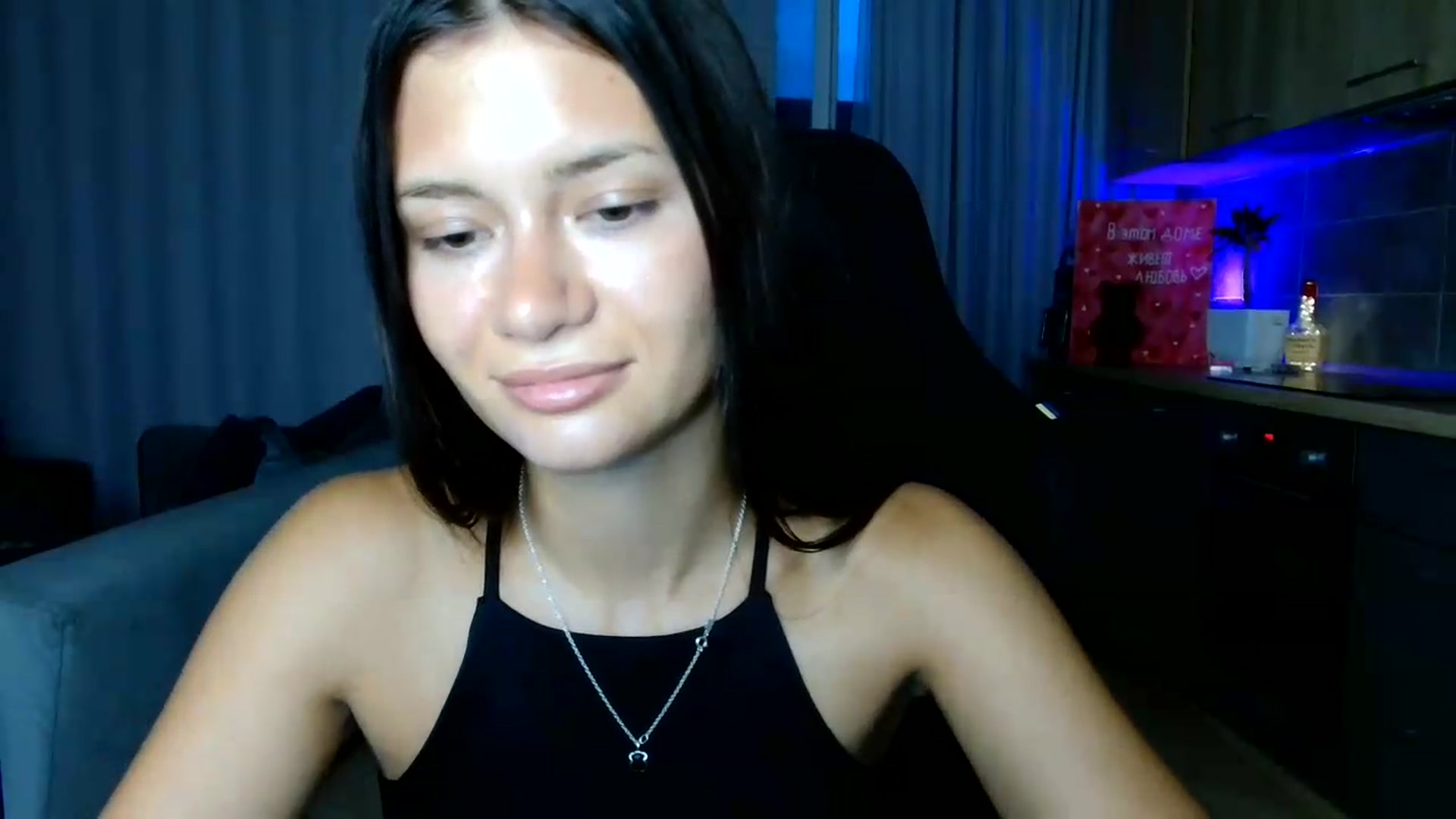 Gallery image thumbnail from FitXoxo's myfreecams stream on, 07/16/2026, 18:09 image 18 of 20