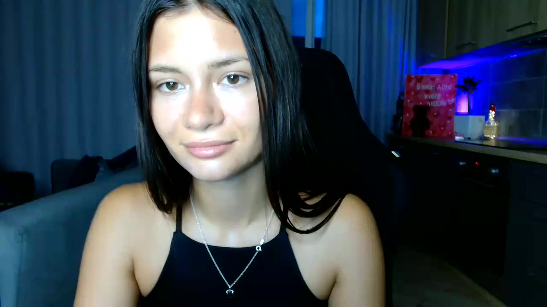 Gallery image thumbnail from FitXoxo's myfreecams stream on, 07/16/2026, 18:09 image 20 of 20