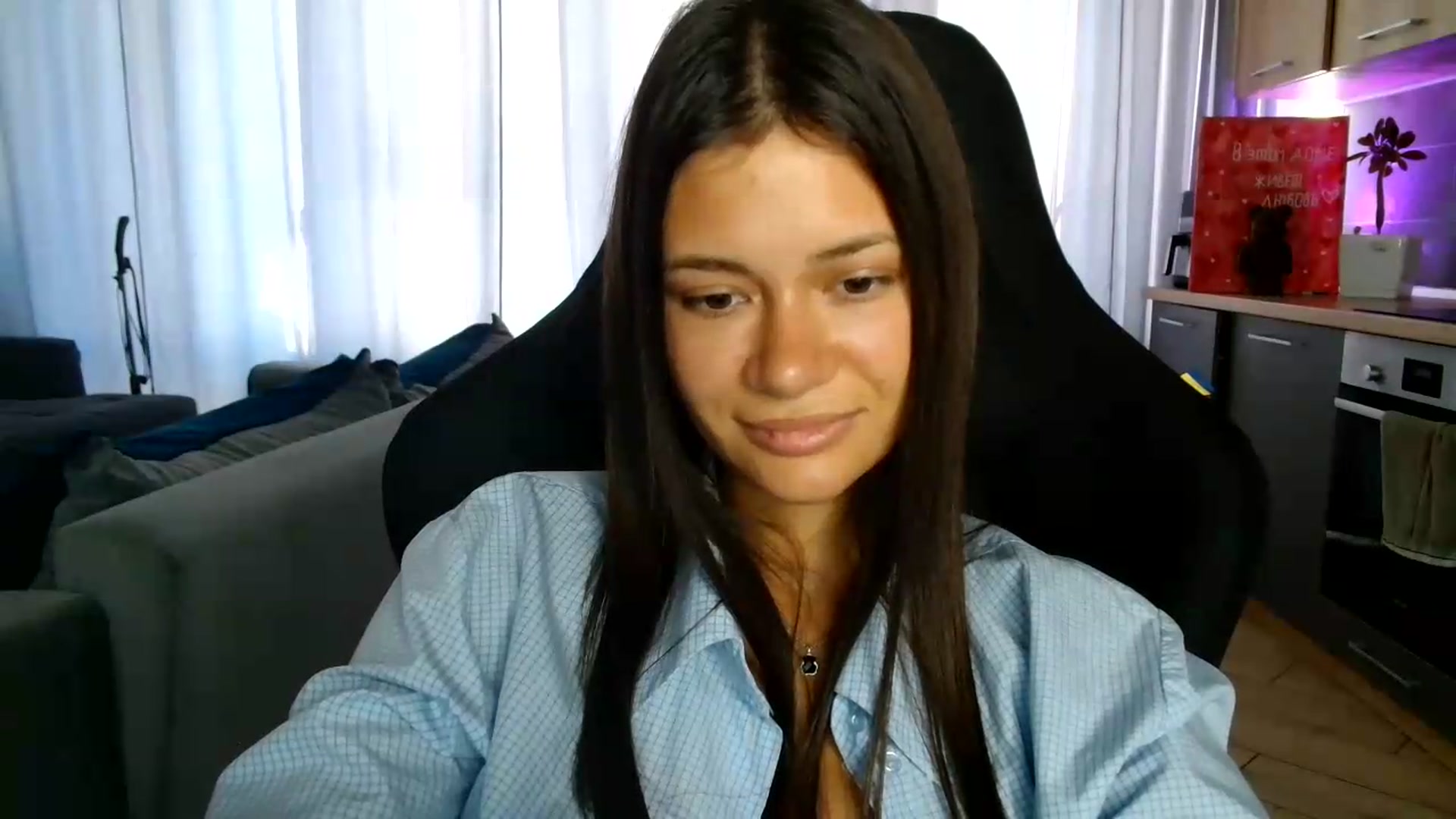 Gallery image thumbnail from FitXoxo's myfreecams stream on, 07/18/2026, 16:48 image 10 of 20