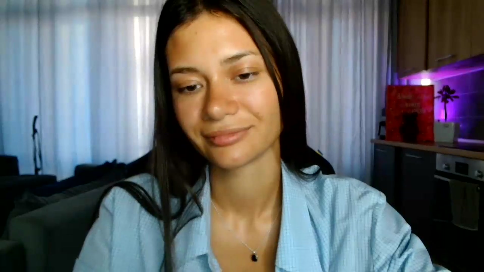 Gallery image thumbnail from FitXoxo's myfreecams stream on, 07/18/2026, 16:48 image 18 of 20
