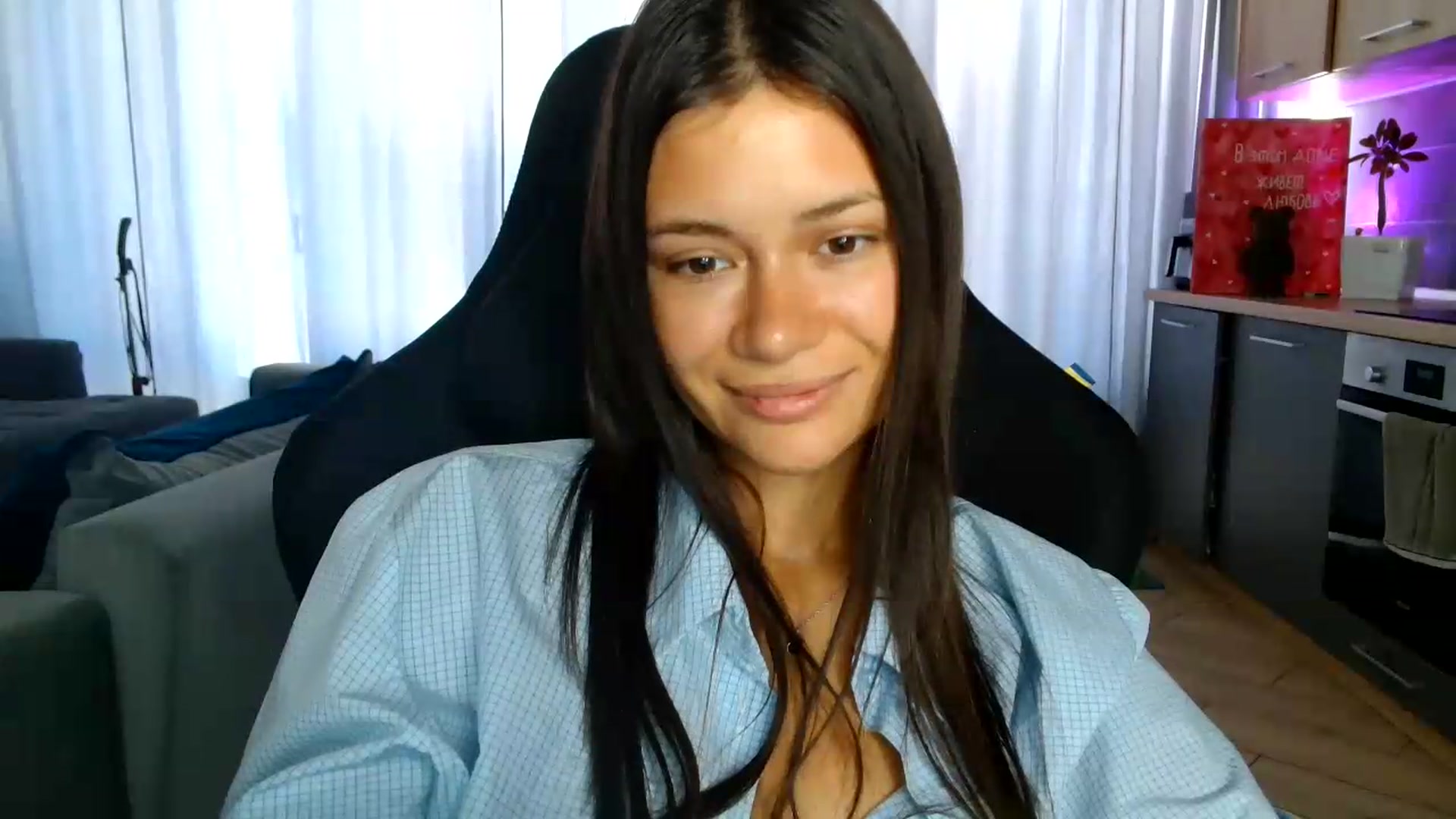 Gallery image thumbnail from FitXoxo's myfreecams stream on, 07/18/2026, 16:48 image 4 of 20