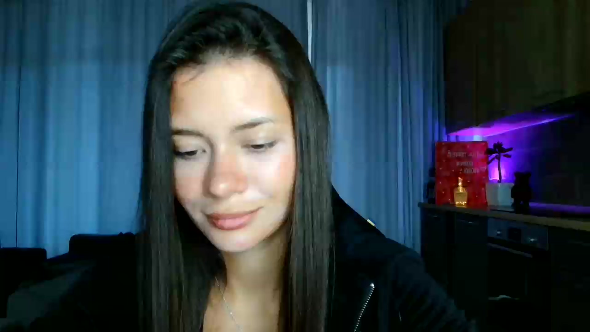 Gallery image thumbnail from FitXoxo's myfreecams stream on, 07/23/2026, 16:00 image 1 of 20