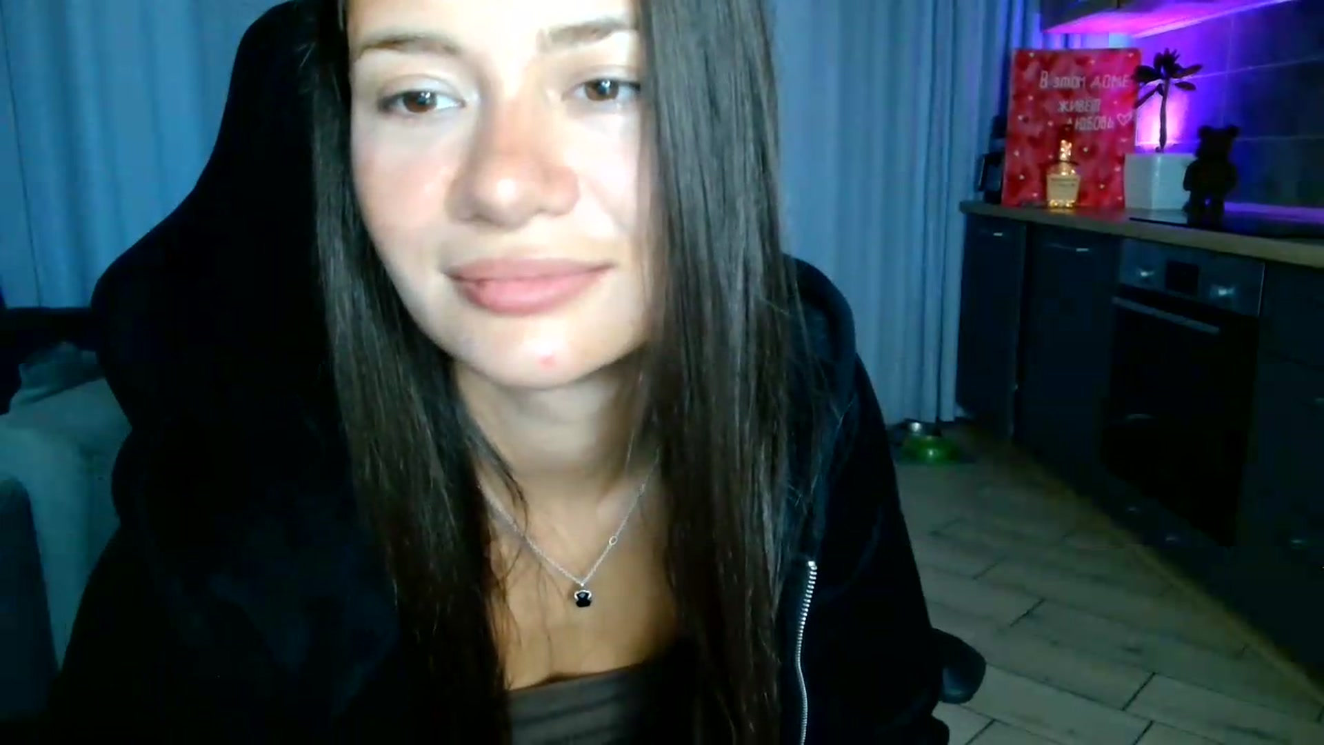 Gallery image thumbnail from FitXoxo's myfreecams stream on, 07/23/2026, 16:28 image 15 of 20