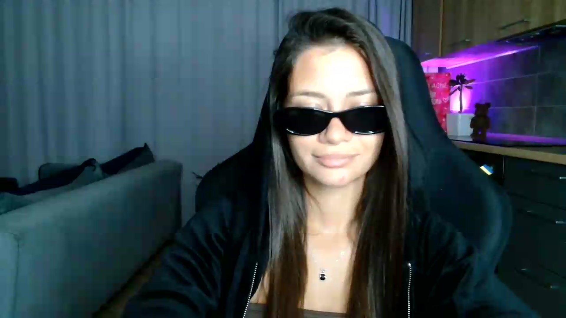 Gallery image thumbnail from FitXoxo's myfreecams stream on, 07/23/2026, 18:11 image 20 of 20