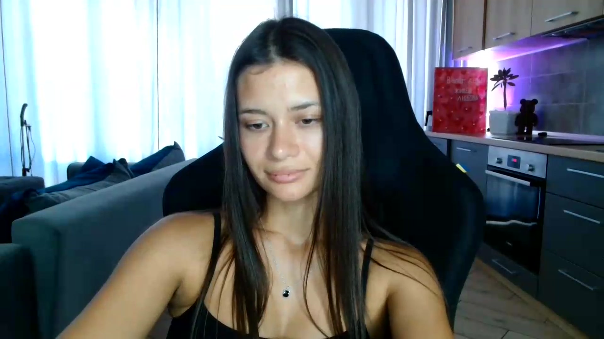 Gallery image thumbnail from FitXoxo's myfreecams stream on, 07/30/2026, 16:27 image 5 of 20