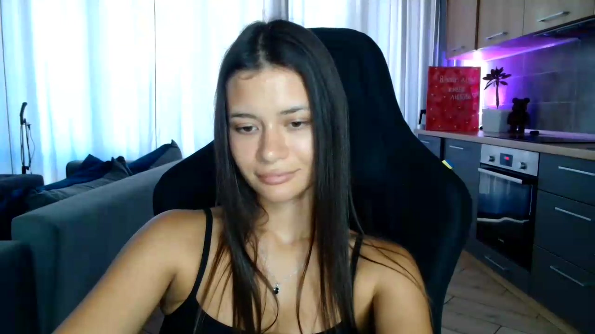 Gallery image thumbnail from FitXoxo's myfreecams stream on, 07/30/2026, 16:27 image 7 of 20