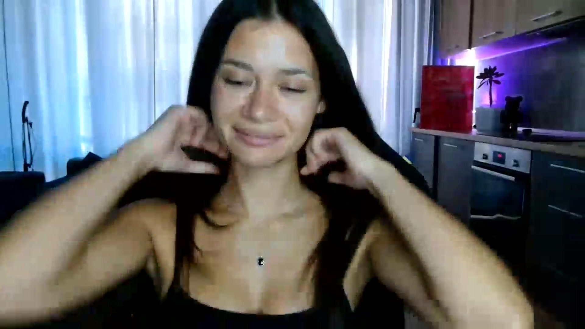 Gallery image thumbnail from FitXoxo's myfreecams stream on, 07/30/2026, 16:27 image 19 of 20