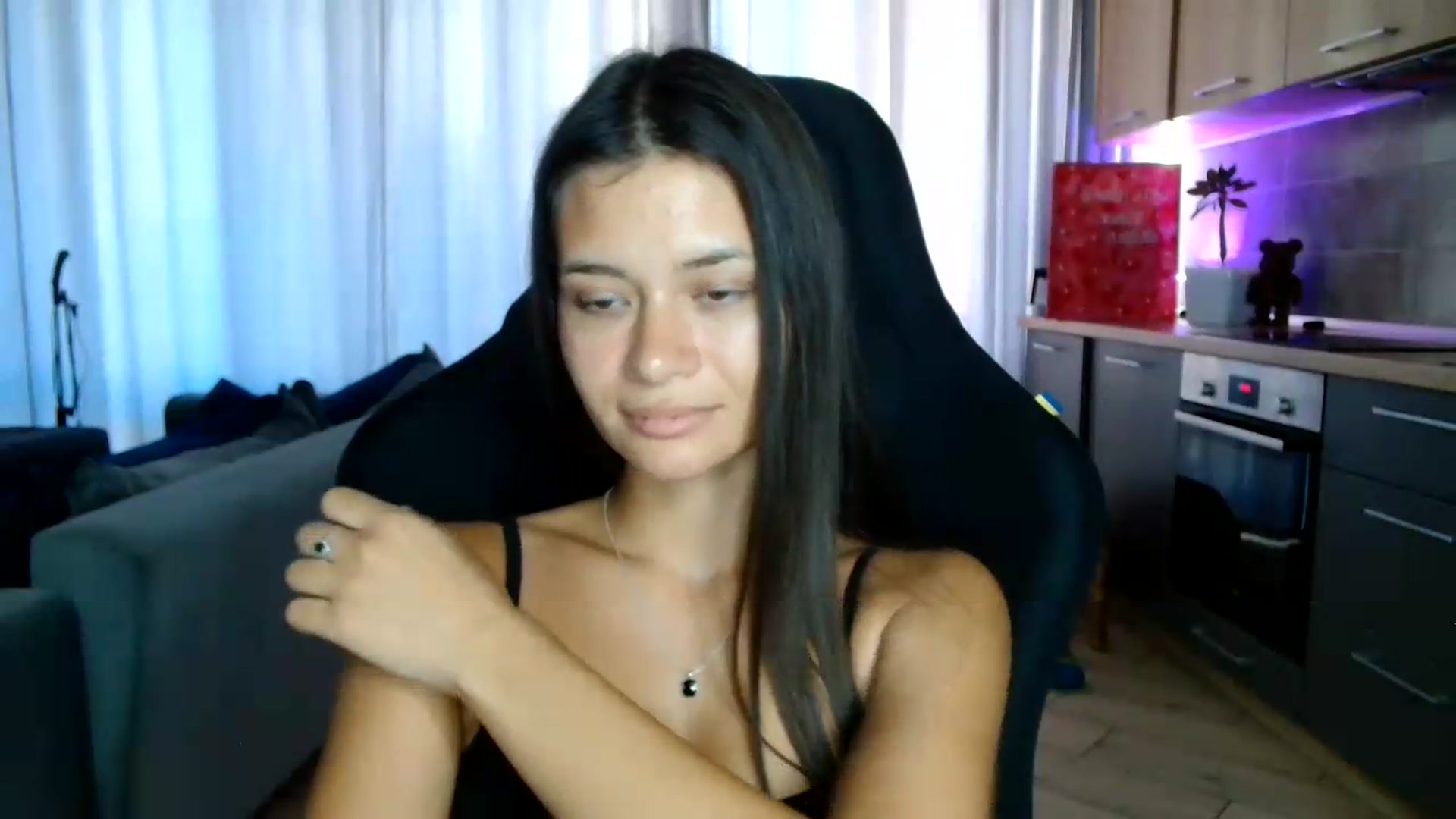 Gallery image thumbnail from FitXoxo's myfreecams stream on, 07/30/2026, 16:42 image 2 of 20
