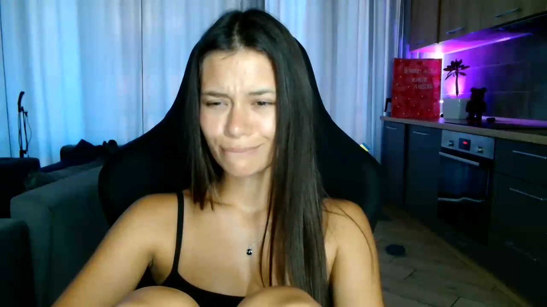 Gallery image thumbnail from FitXoxo's myfreecams stream on, 07/30/2026, 16:42 image 19 of 20