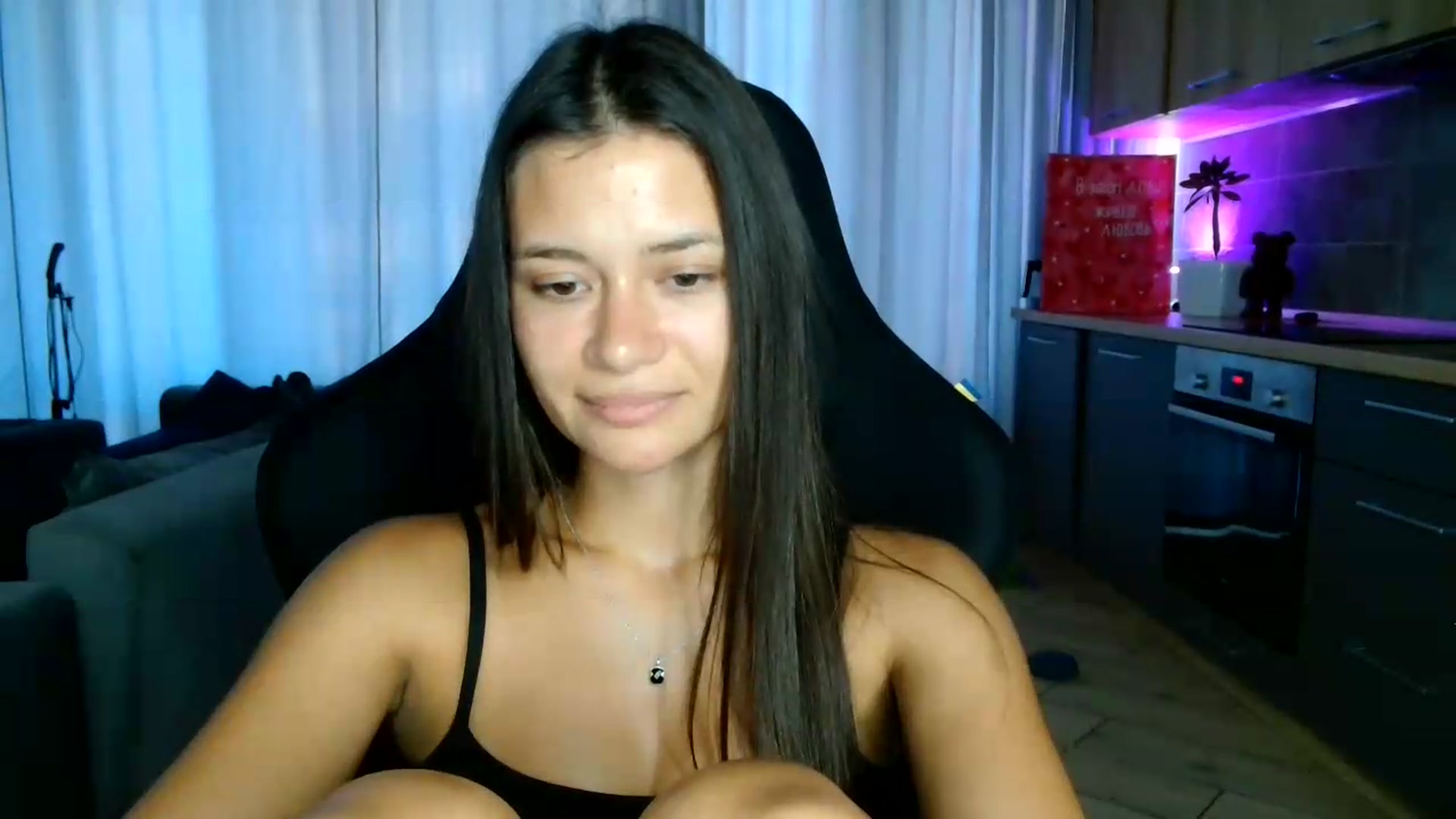 Gallery image thumbnail from FitXoxo's myfreecams stream on, 07/30/2026, 16:42 image 20 of 20