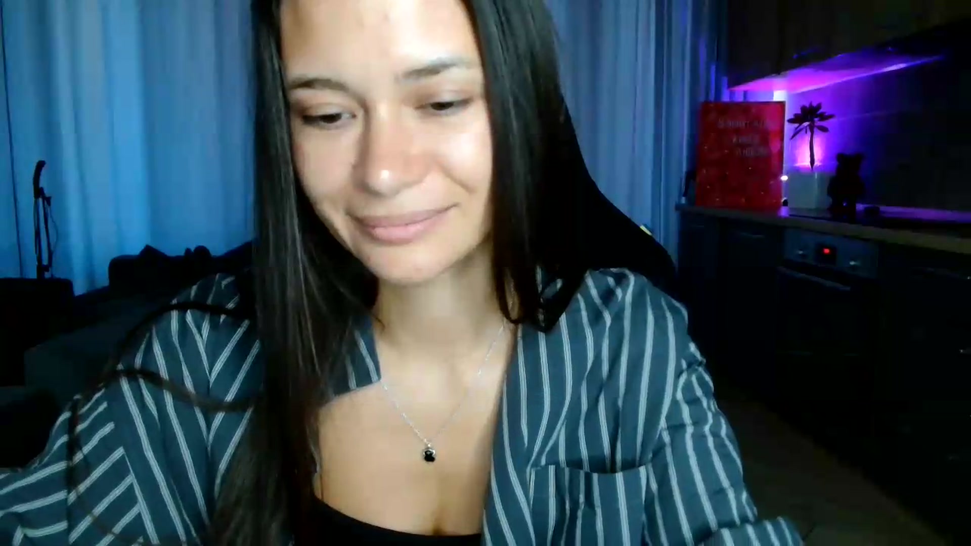 Gallery image thumbnail from FitXoxo's myfreecams stream on, 07/30/2026, 17:08 image 20 of 20