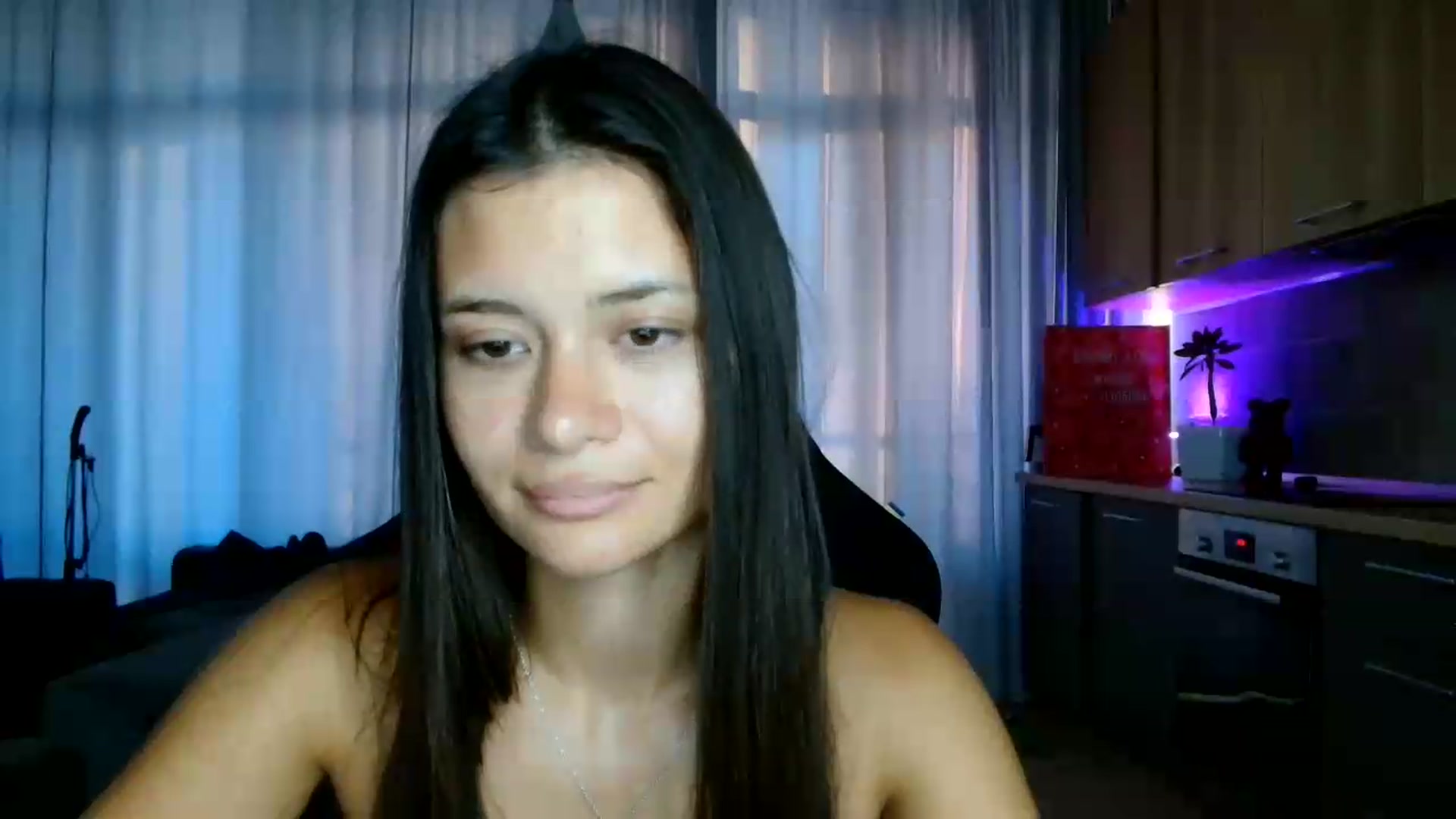 Gallery image thumbnail from FitXoxo's myfreecams stream on, 07/30/2026, 17:08 image 5 of 20