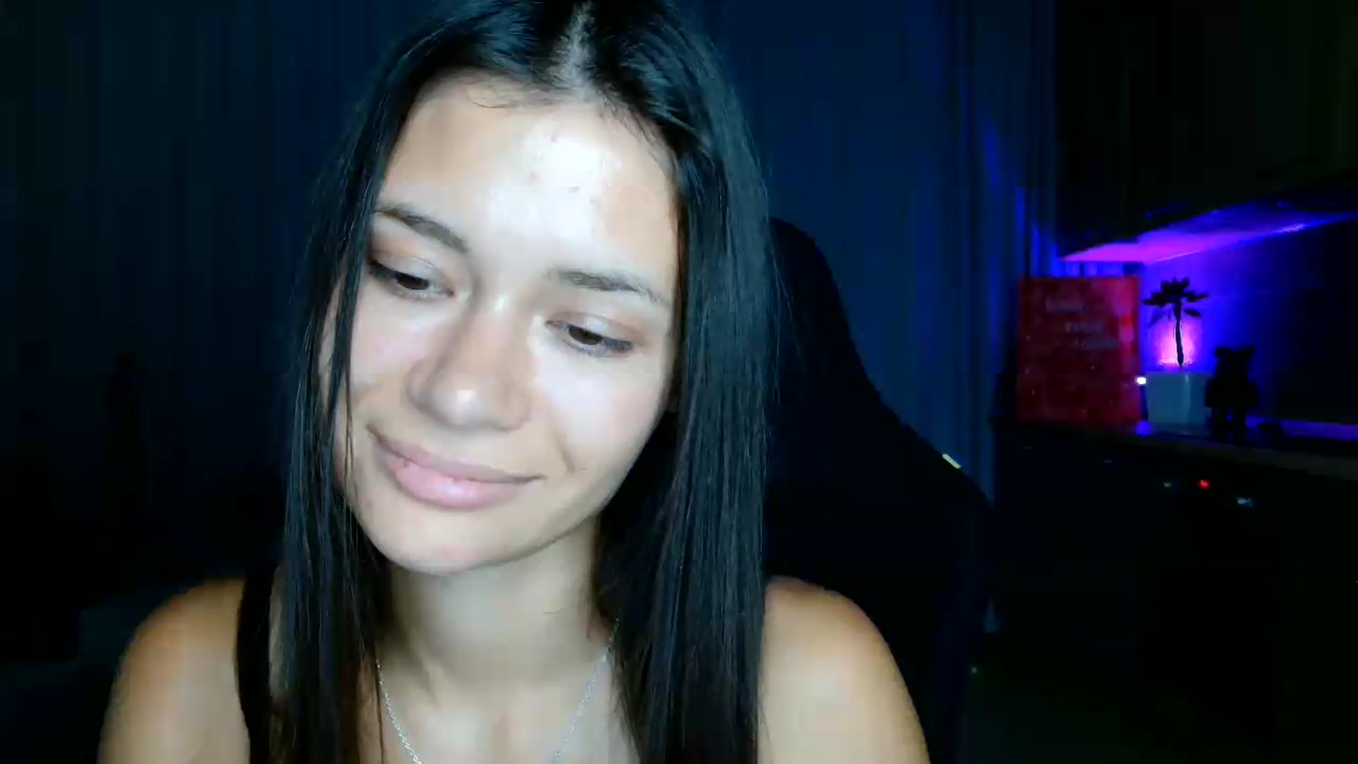 Gallery image thumbnail from FitXoxo's myfreecams stream on, 07/30/2026, 19:59 image 19 of 20