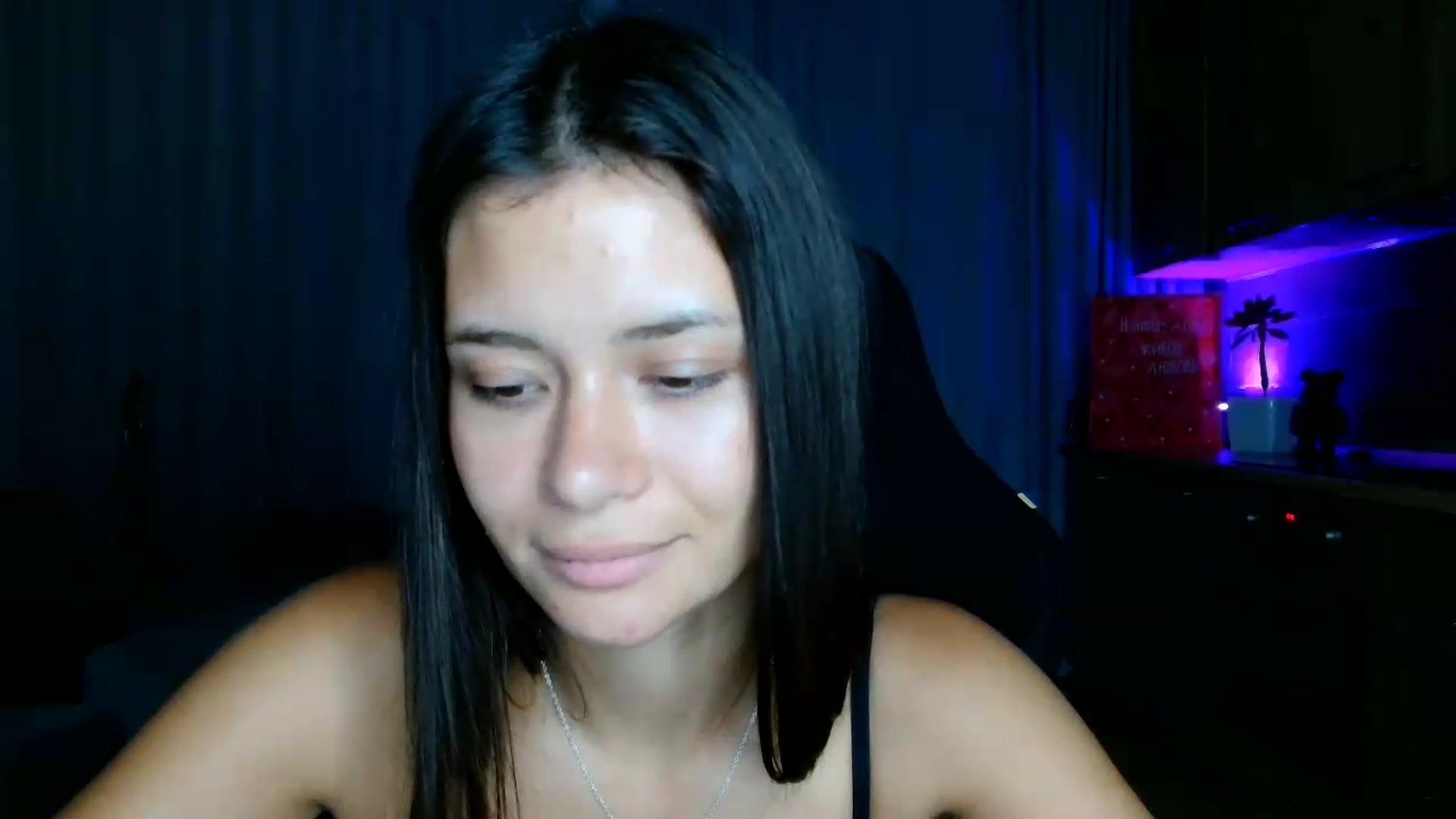 Gallery image thumbnail from FitXoxo's myfreecams stream on, 07/30/2026, 19:59 image 16 of 20