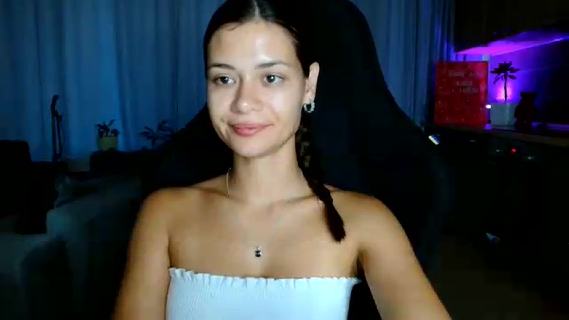 Gallery image thumbnail from FitXoxo's myfreecams stream on, 07/31/2026, 17:28 image 20 of 20