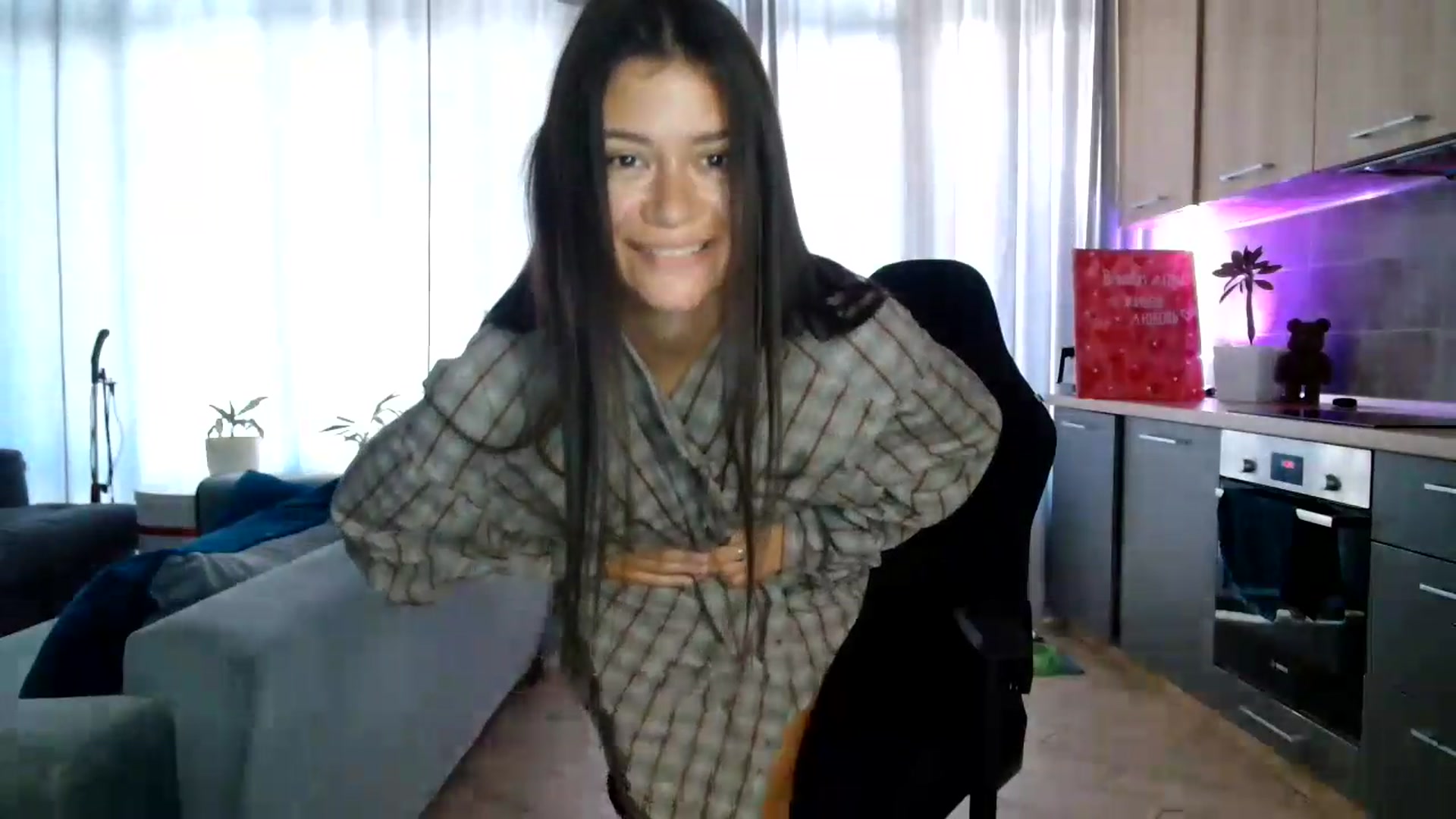 Gallery image thumbnail from FitXoxo's myfreecams stream on, 08/01/2026, 16:18 image 18 of 20