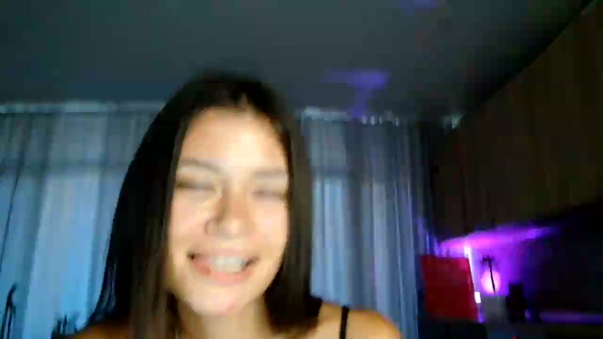 Gallery image thumbnail from FitXoxo's myfreecams stream on, 08/01/2026, 17:53 image 5 of 20