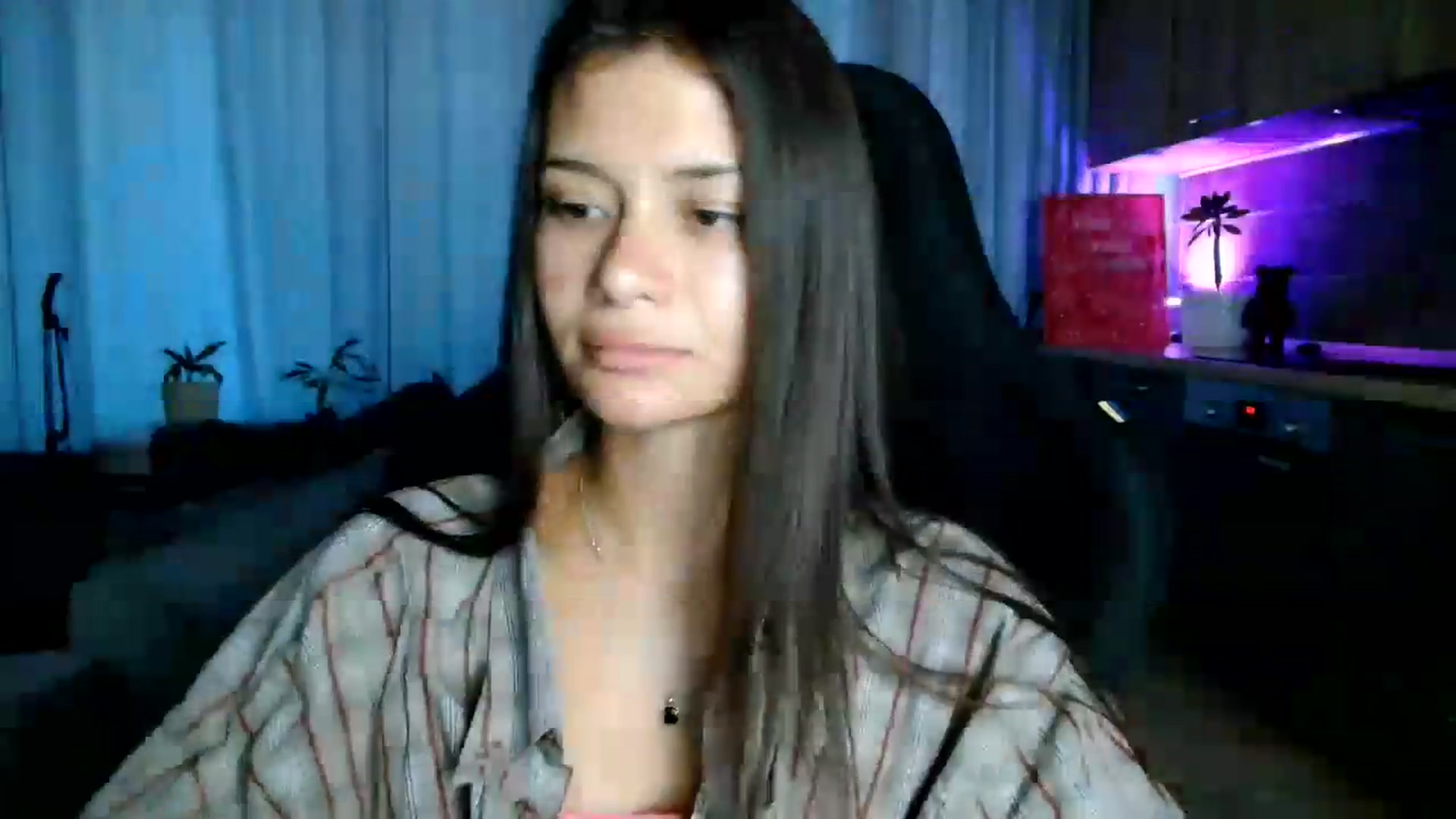 Gallery image thumbnail from FitXoxo's myfreecams stream on, 08/01/2026, 17:53 image 10 of 20