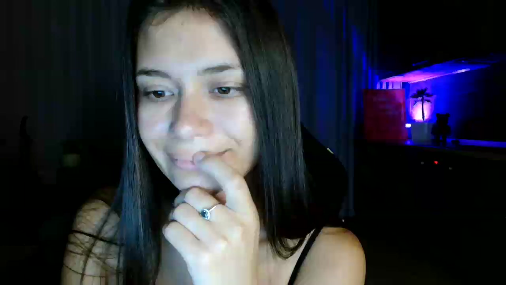 Gallery image thumbnail from FitXoxo's myfreecams stream on, 08/01/2026, 19:54 image 1 of 20